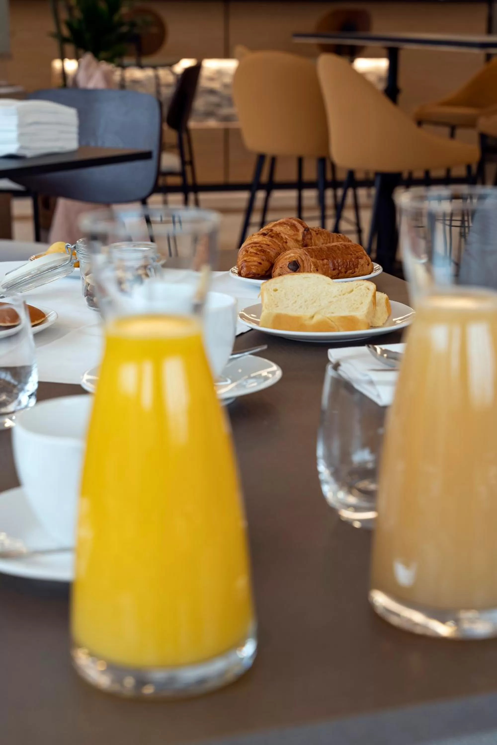 Breakfast in HOTEL LE 25