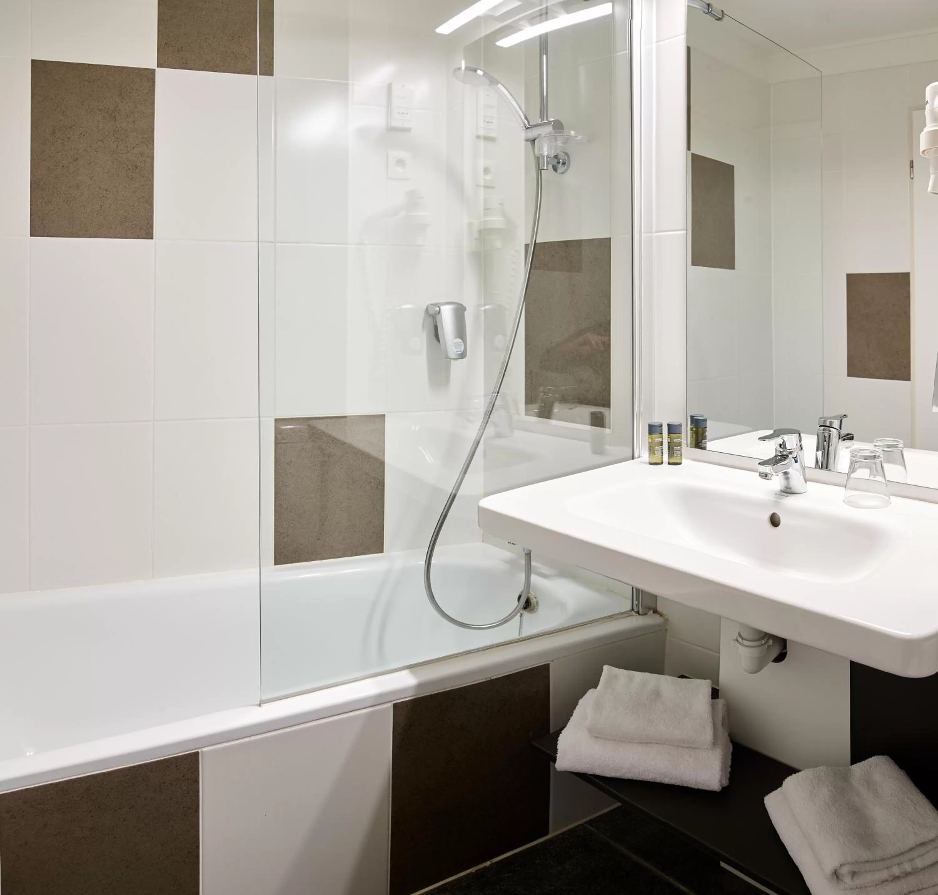 Bathroom in Best Western Hotel Wavre
