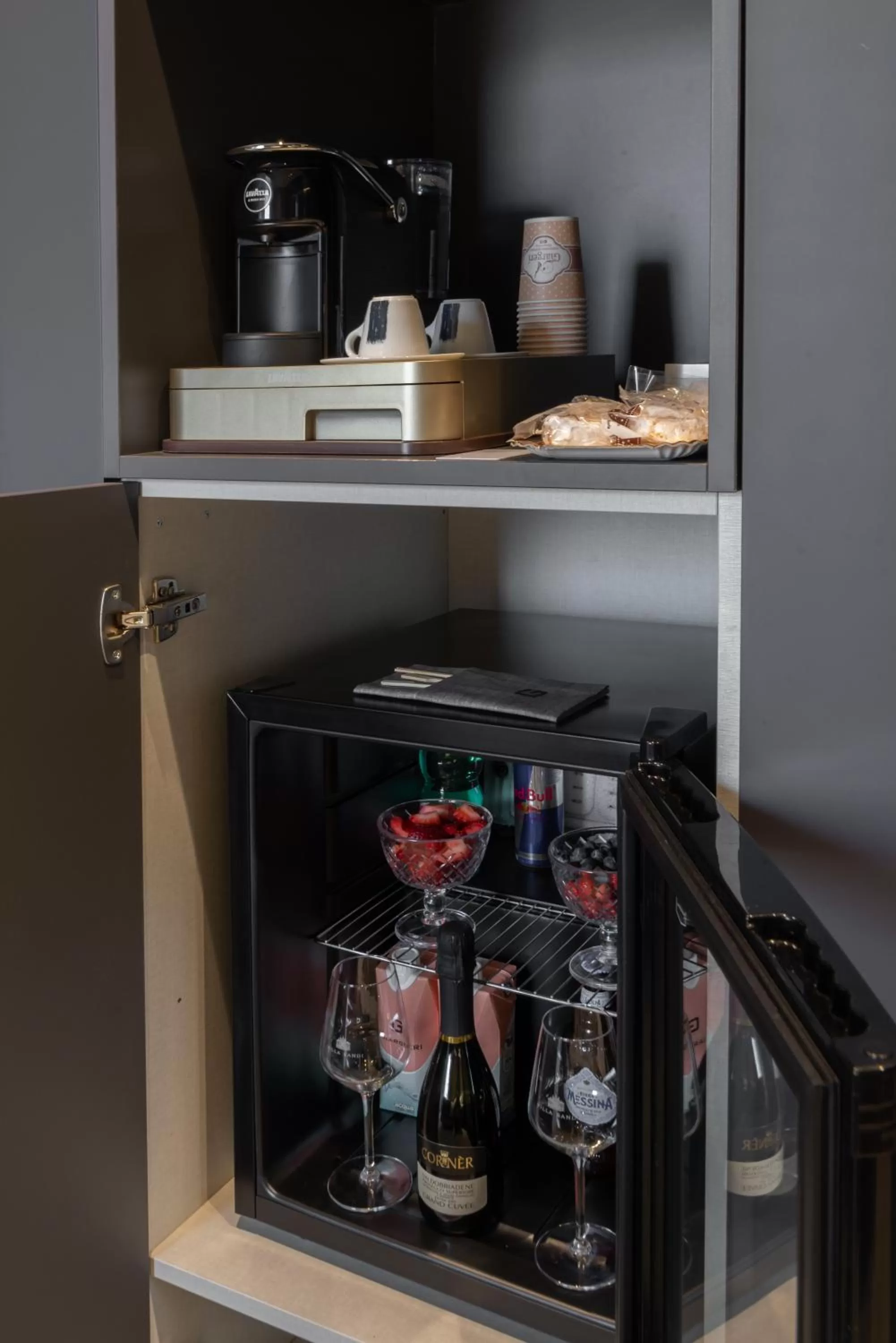 Kitchen/Kitchenette in Giargeri Home