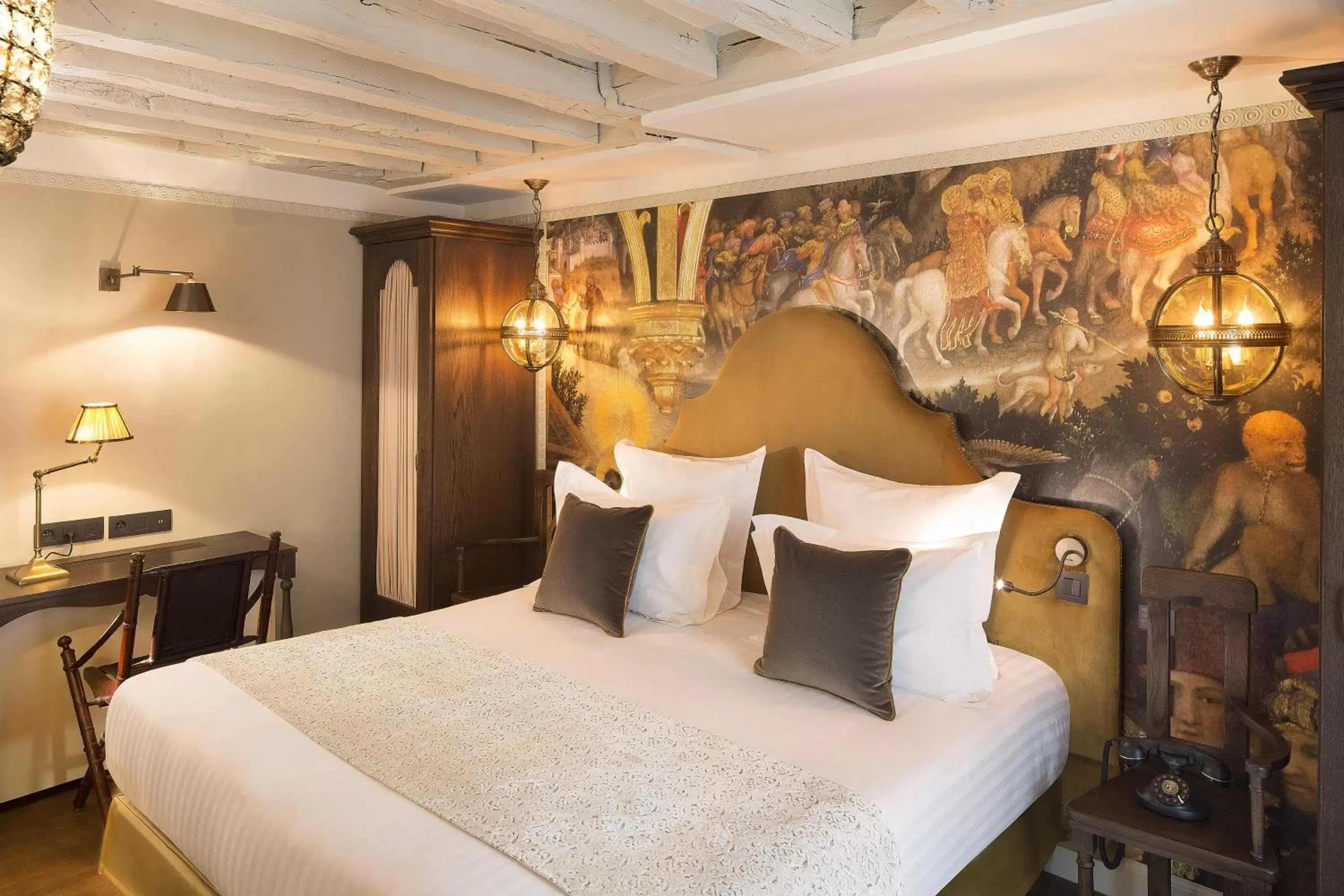 Superior Room with Balcony with Spa Access in Hôtel Da Vinci & Spa Superior Room with Balcony with Spa Access in Hôtel Da Vinci & Spa