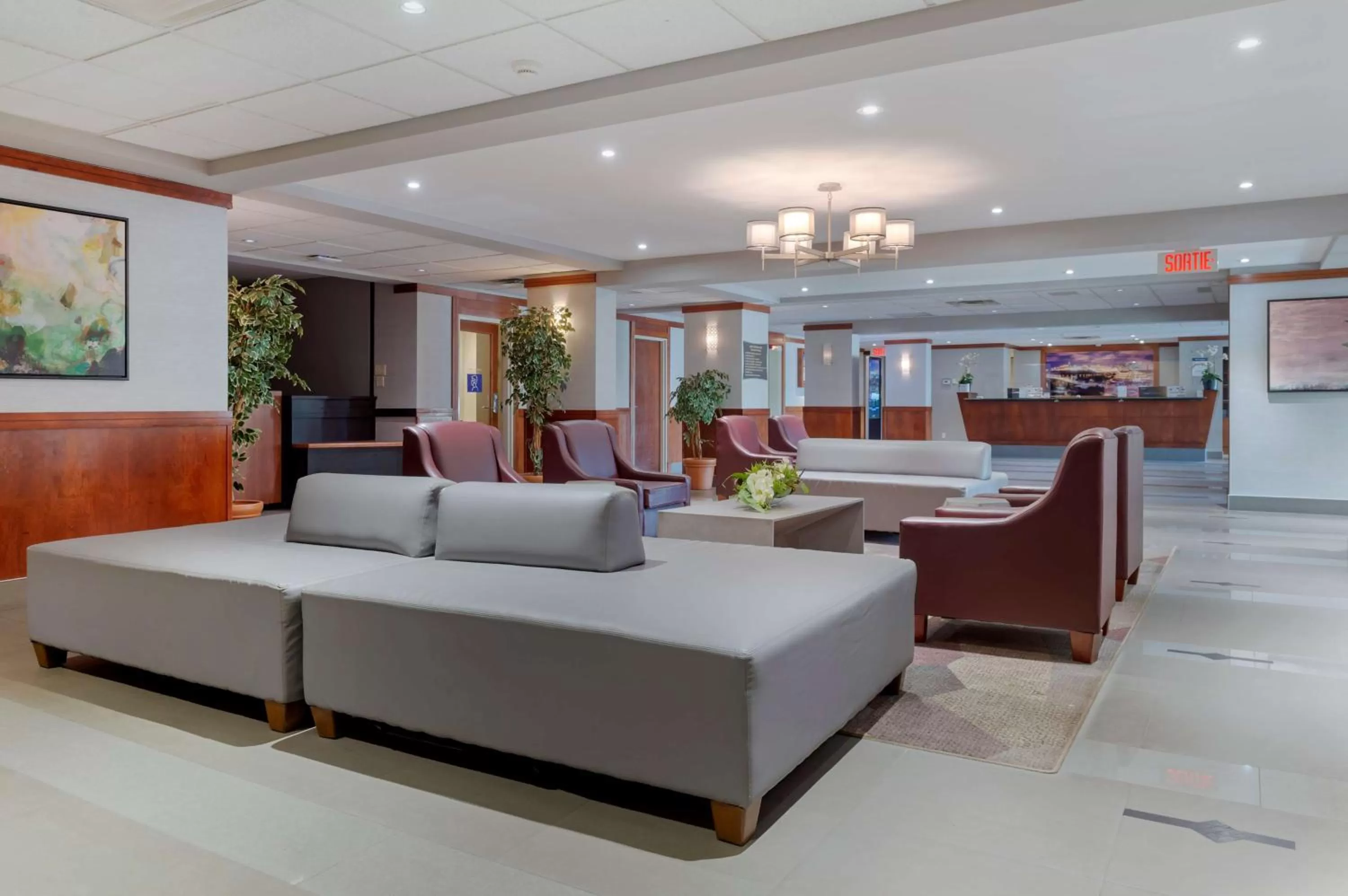 Lobby or reception in Best Western Plus Gatineau-Ottawa Downtown