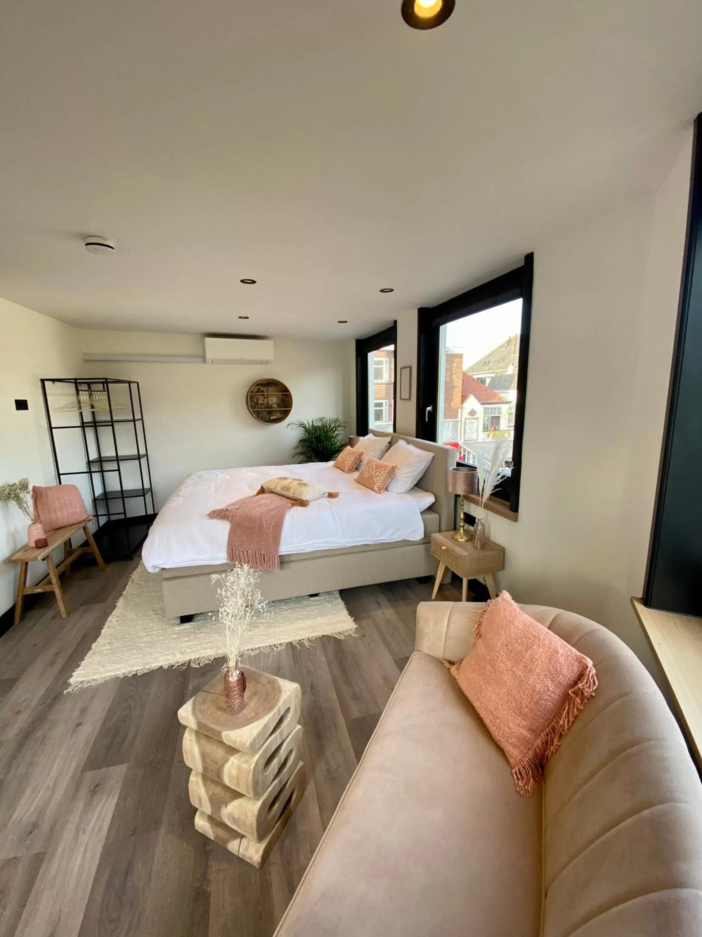 Bed in Boutique Hotel LE•BAR