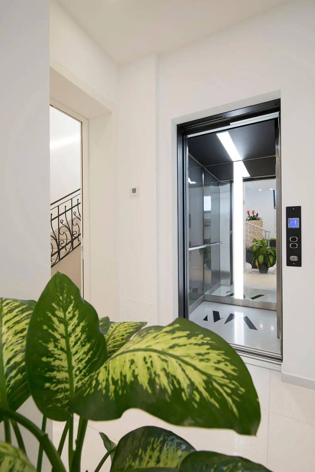 Lobby or reception in Gatto Bianco Mia Aparthotel