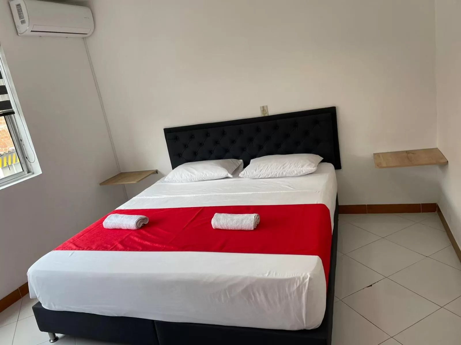 Bed in Hotel Picasso 70