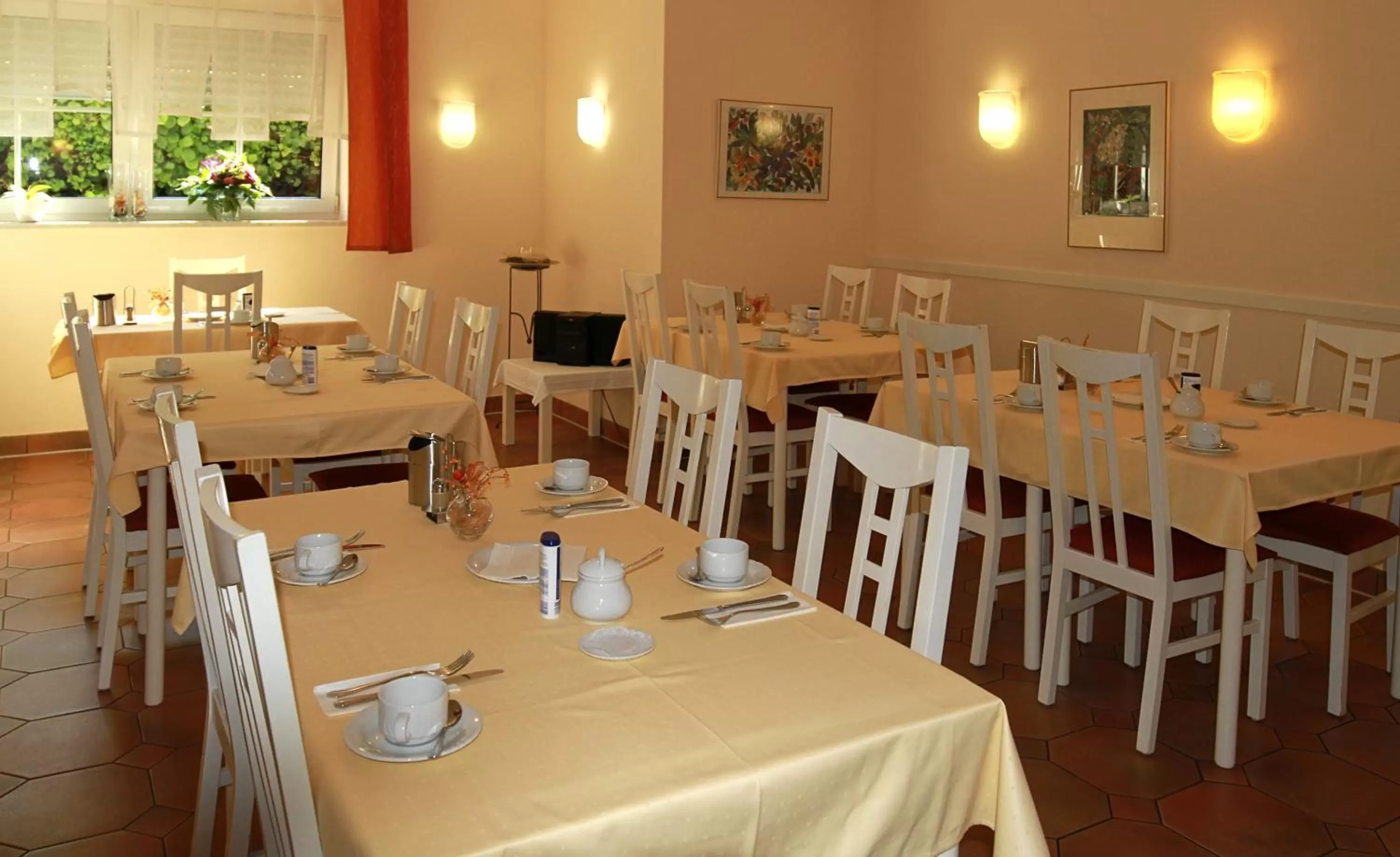 Restaurant/Places to Eat in Hotel am Park