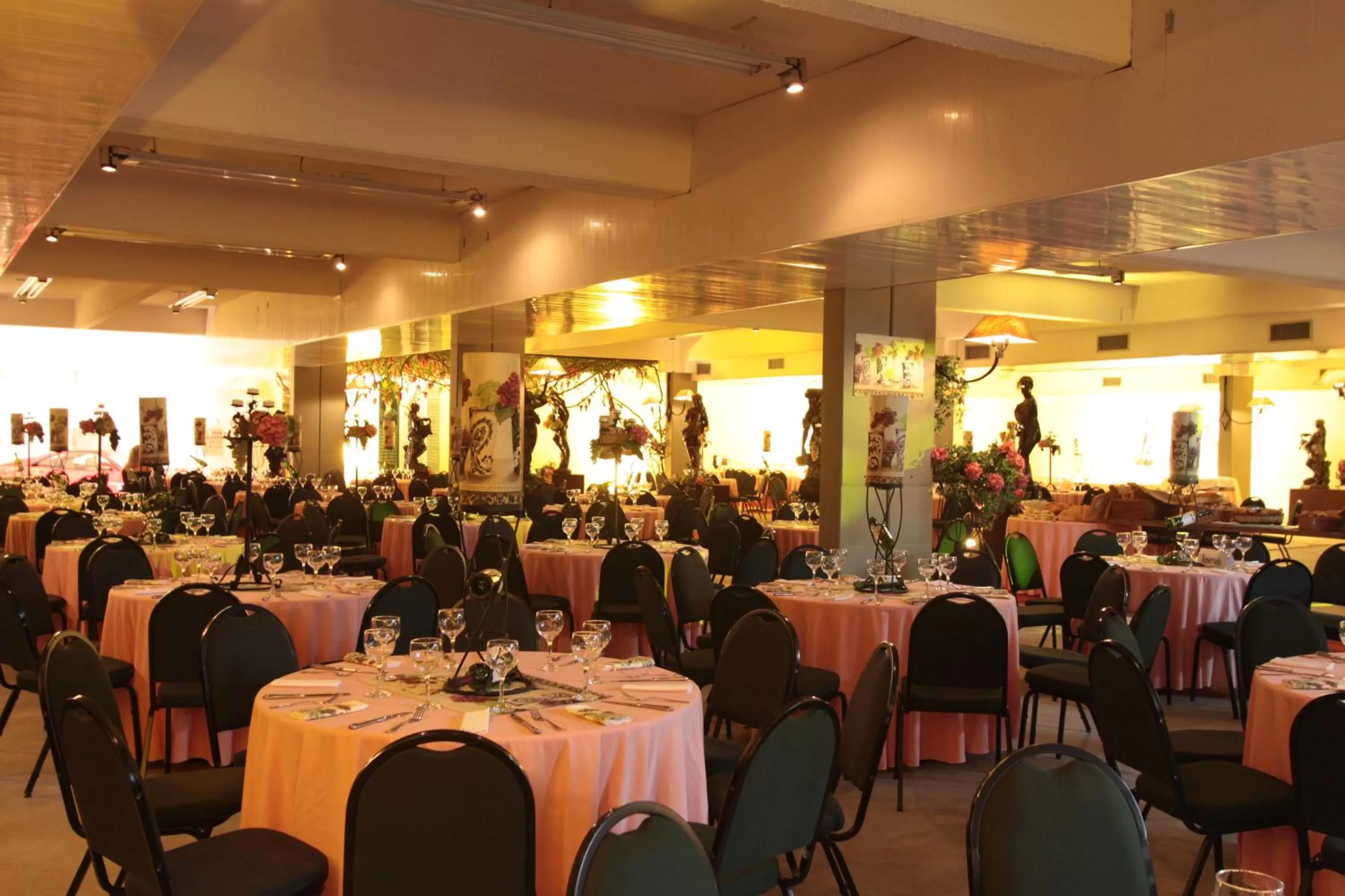 Banquet/Function facilities in Rafain Palace Hotel & Convention Center