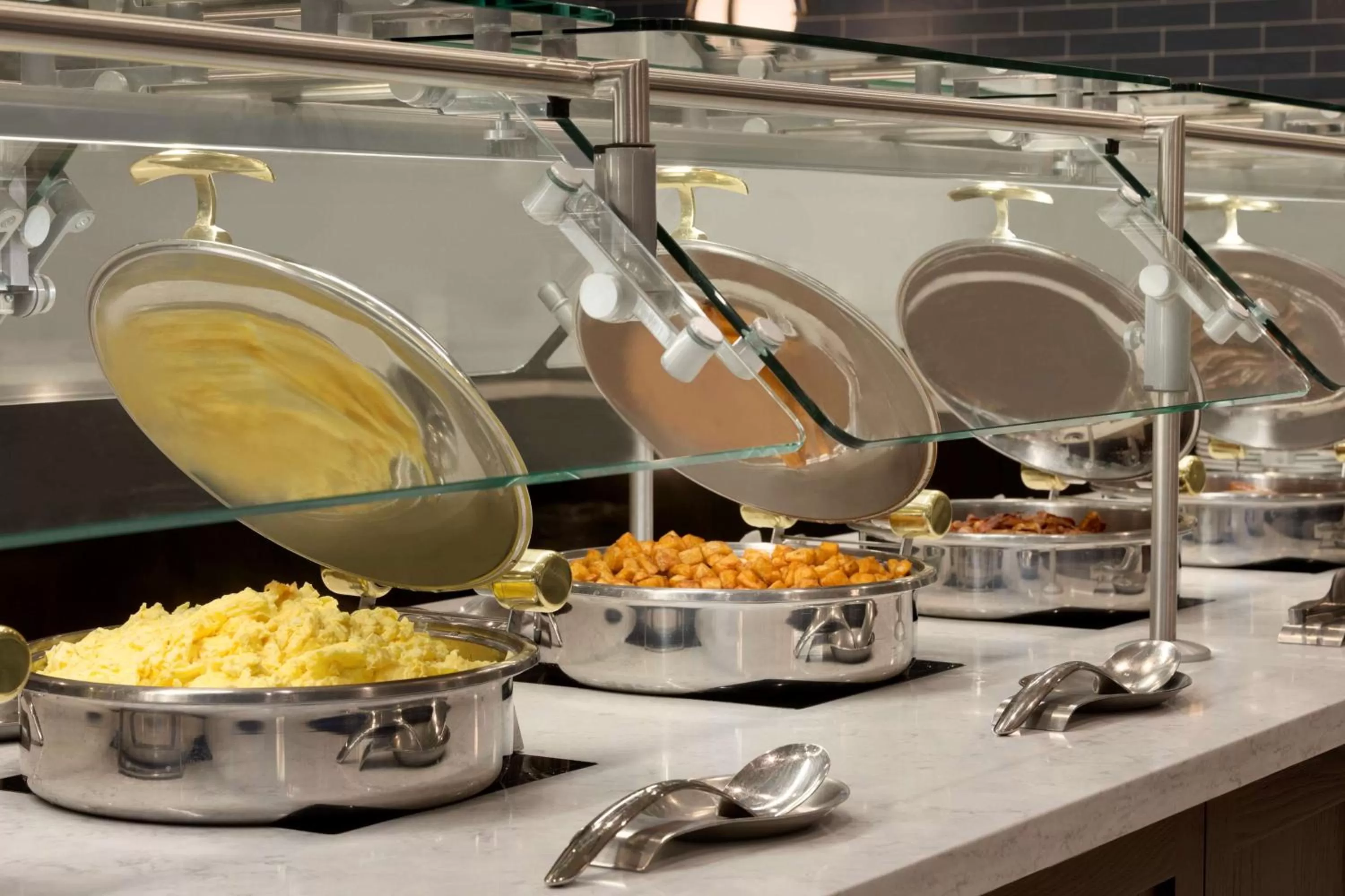 Breakfast in Embassy Suites by Hilton Columbus