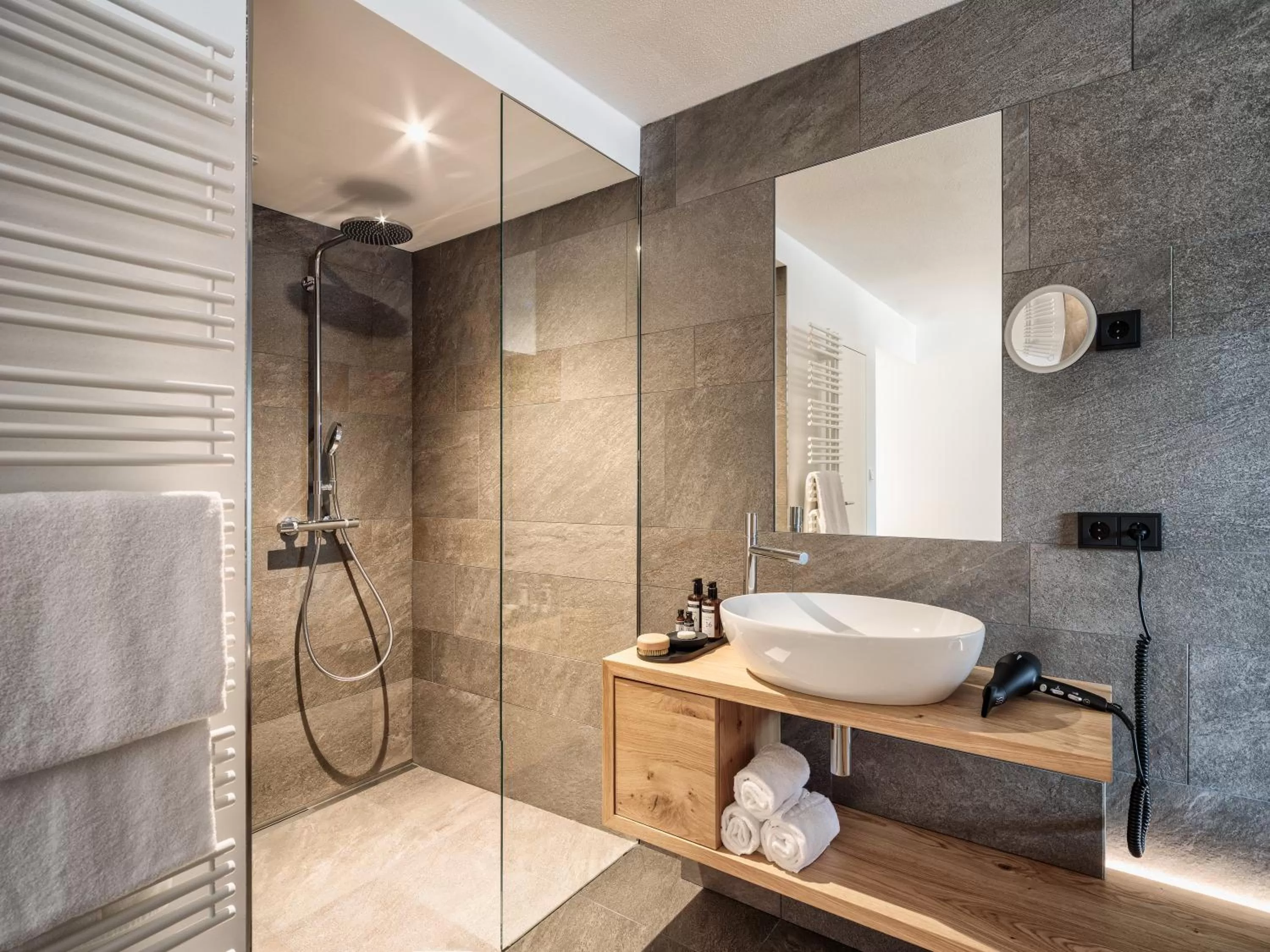 Toilet, Bathroom in Romantik Hotel Hirschen