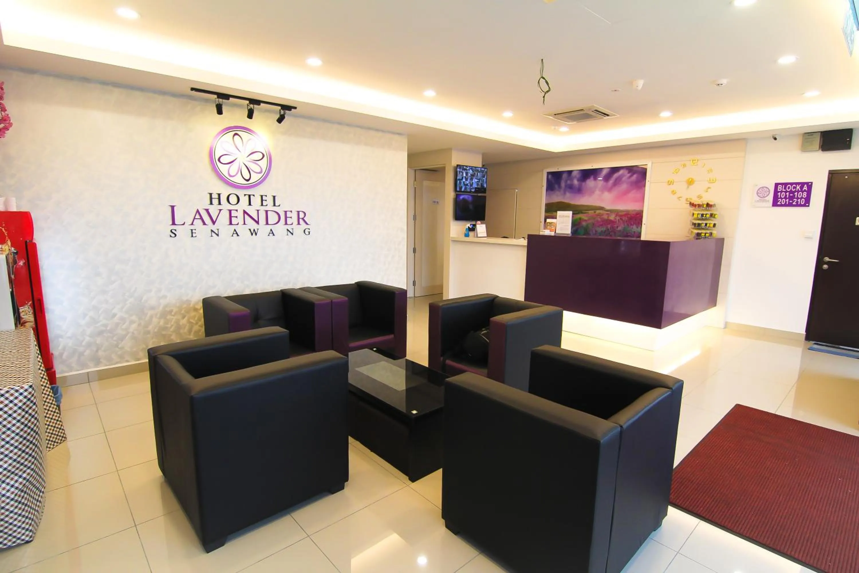 Lobby or reception in Hotel Lavender Senawang