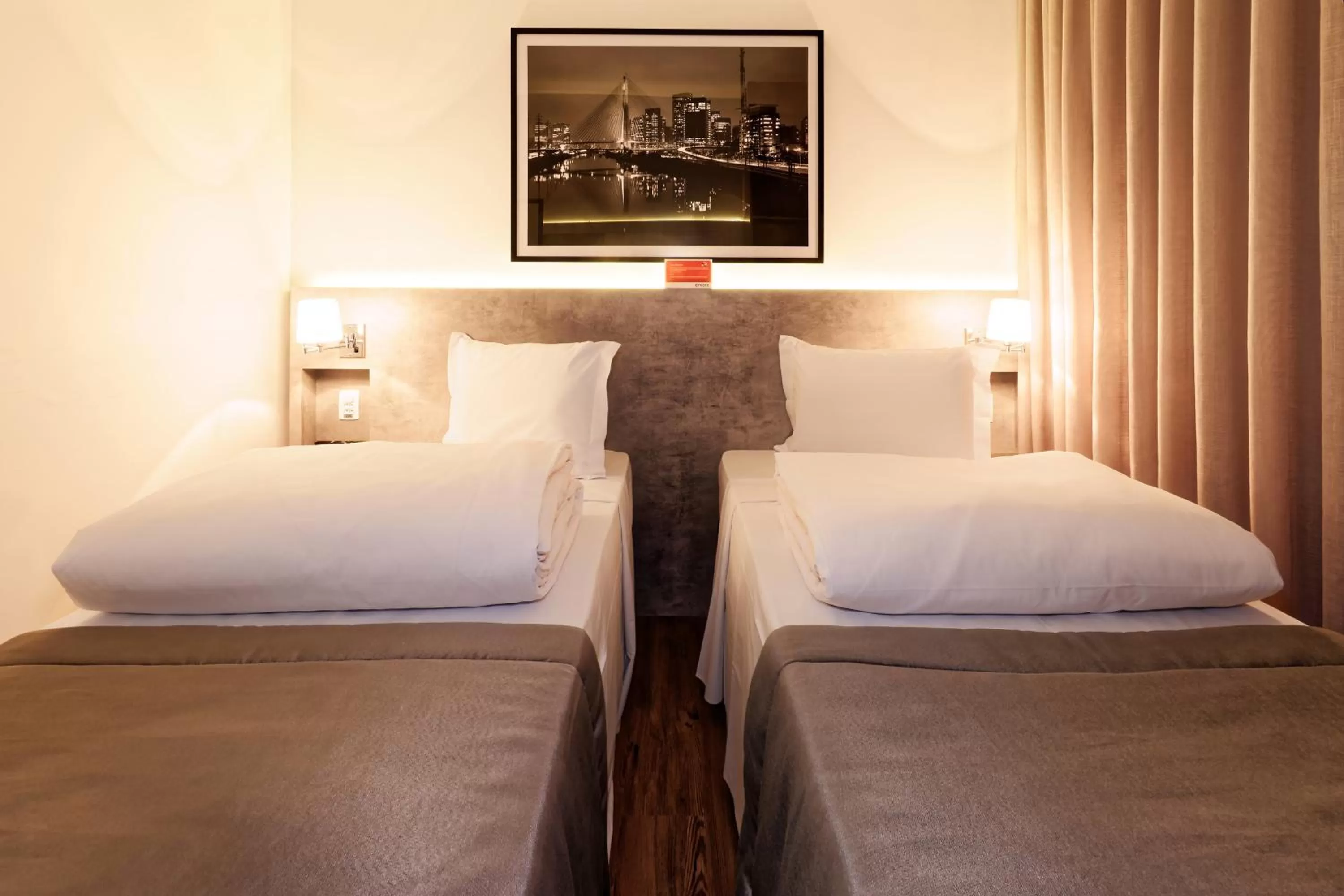 Photo of the whole room, Bed in Ramada Encore Sao Paulo Tiradentes Centro