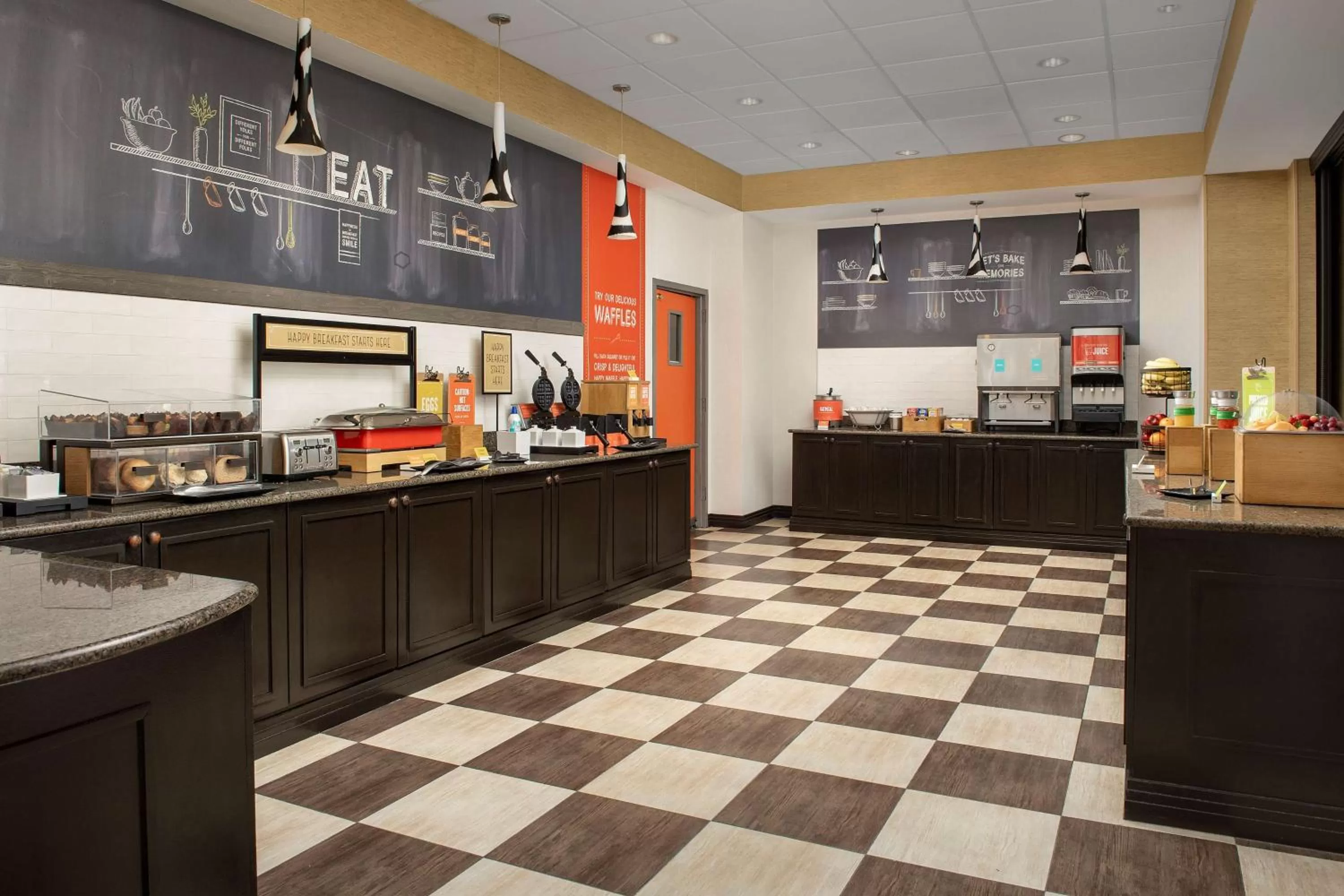 Breakfast in Hampton Inn & Suites Lakeland-South Polk Parkway