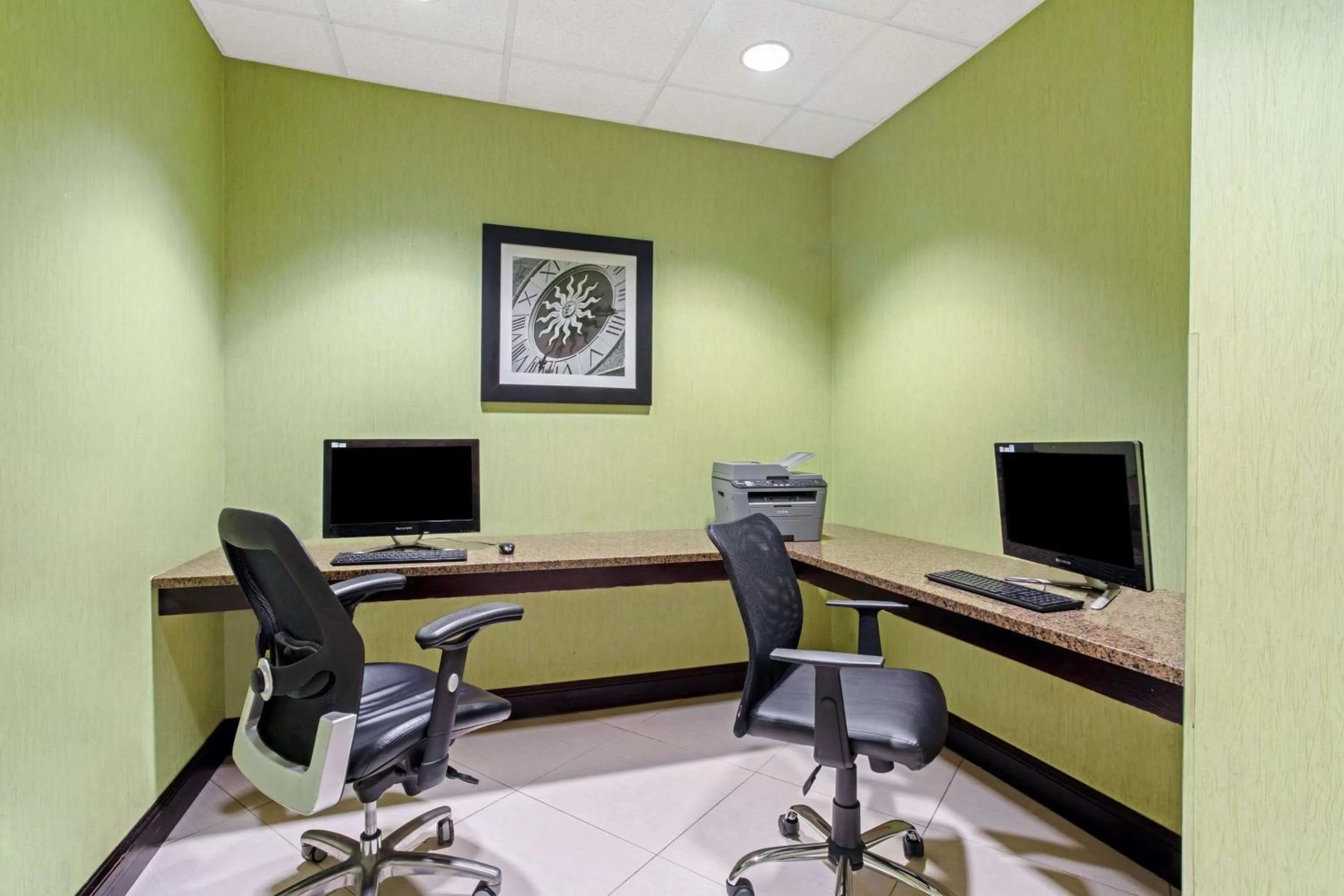 On site in La Quinta by Wyndham Salisbury