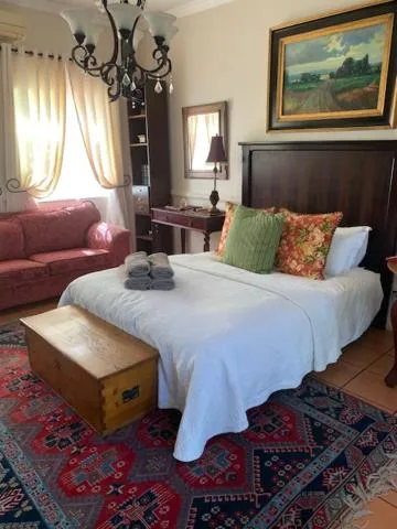 Photo of the whole room, Bed in A Tapestry Garden Guest House