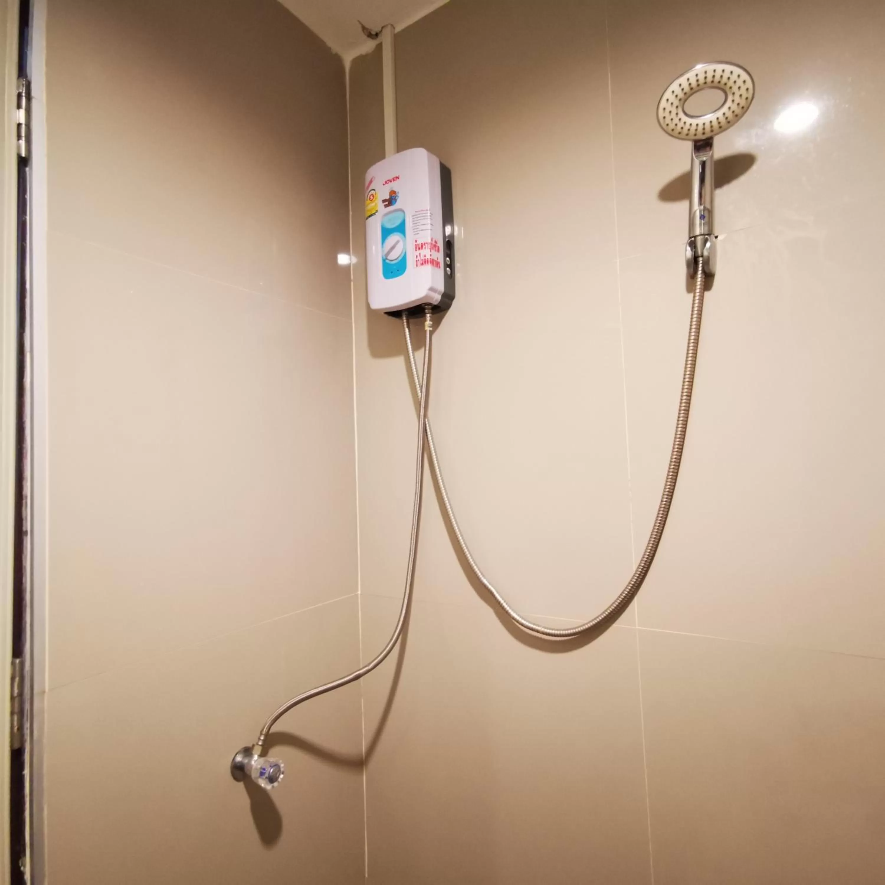 Bathroom in KKinn South Pattaya