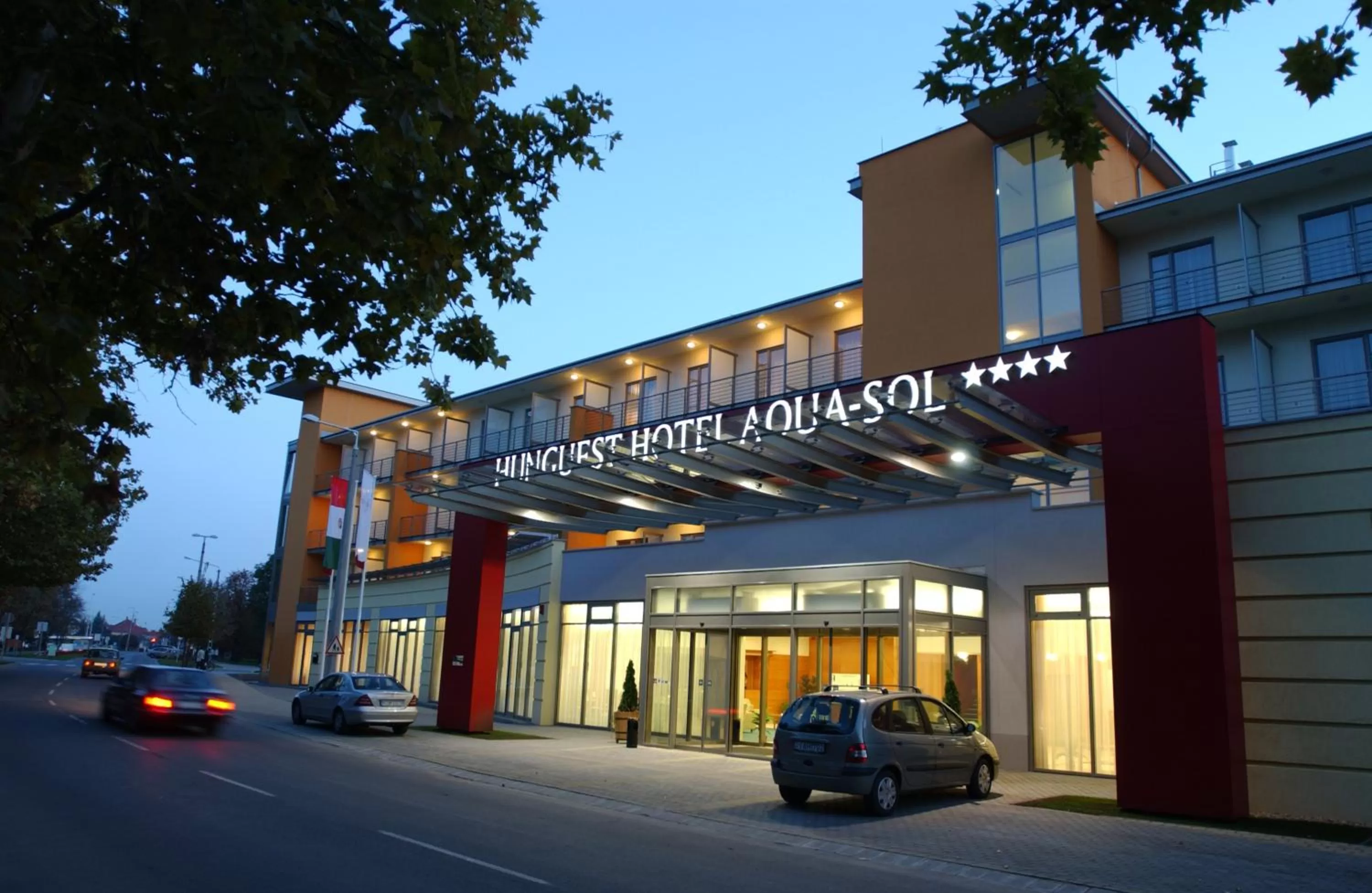 Facade/entrance in Hunguest Hotel Aqua Sol