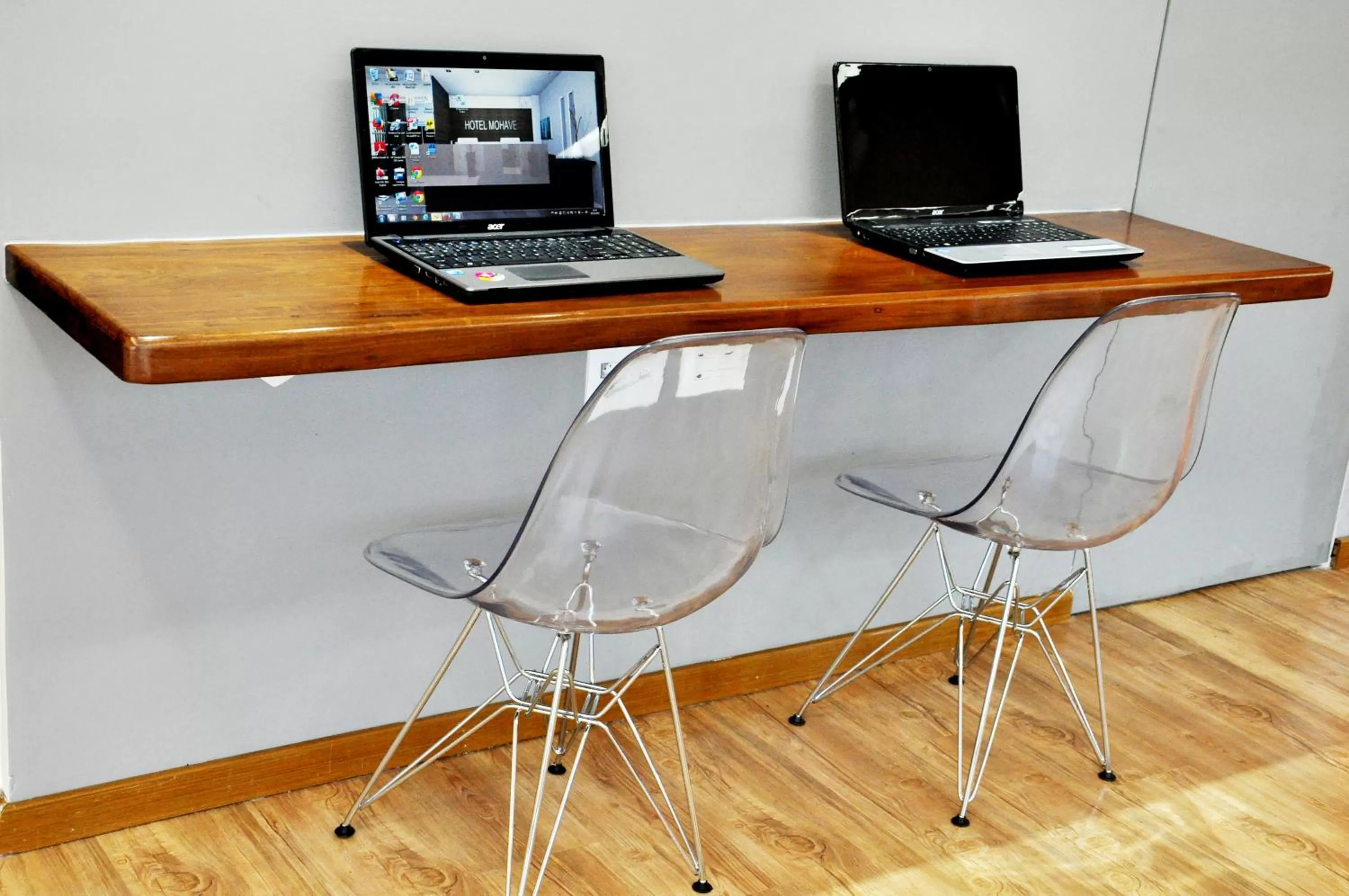 Business facilities in Hotel Mohave