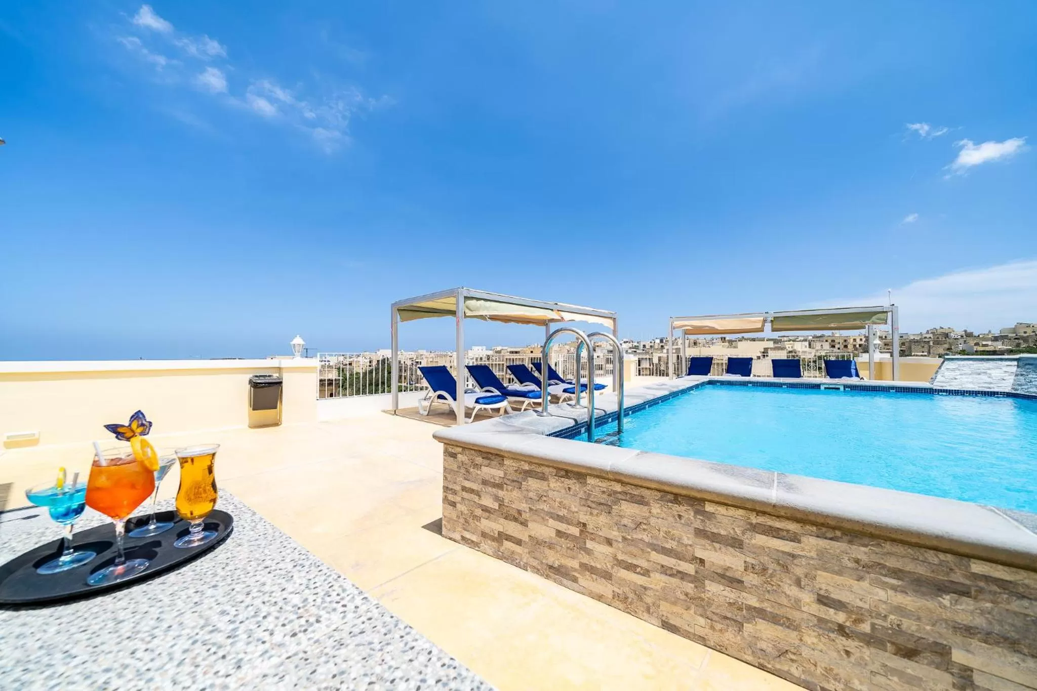 Swimming pool in Il-Logga Boutique Hotel