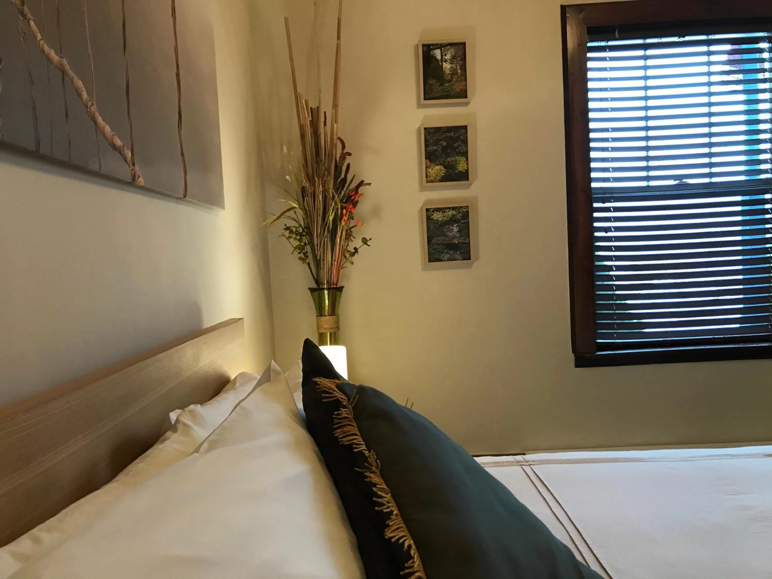 Bed in Domaine de la Baie, Les Suites