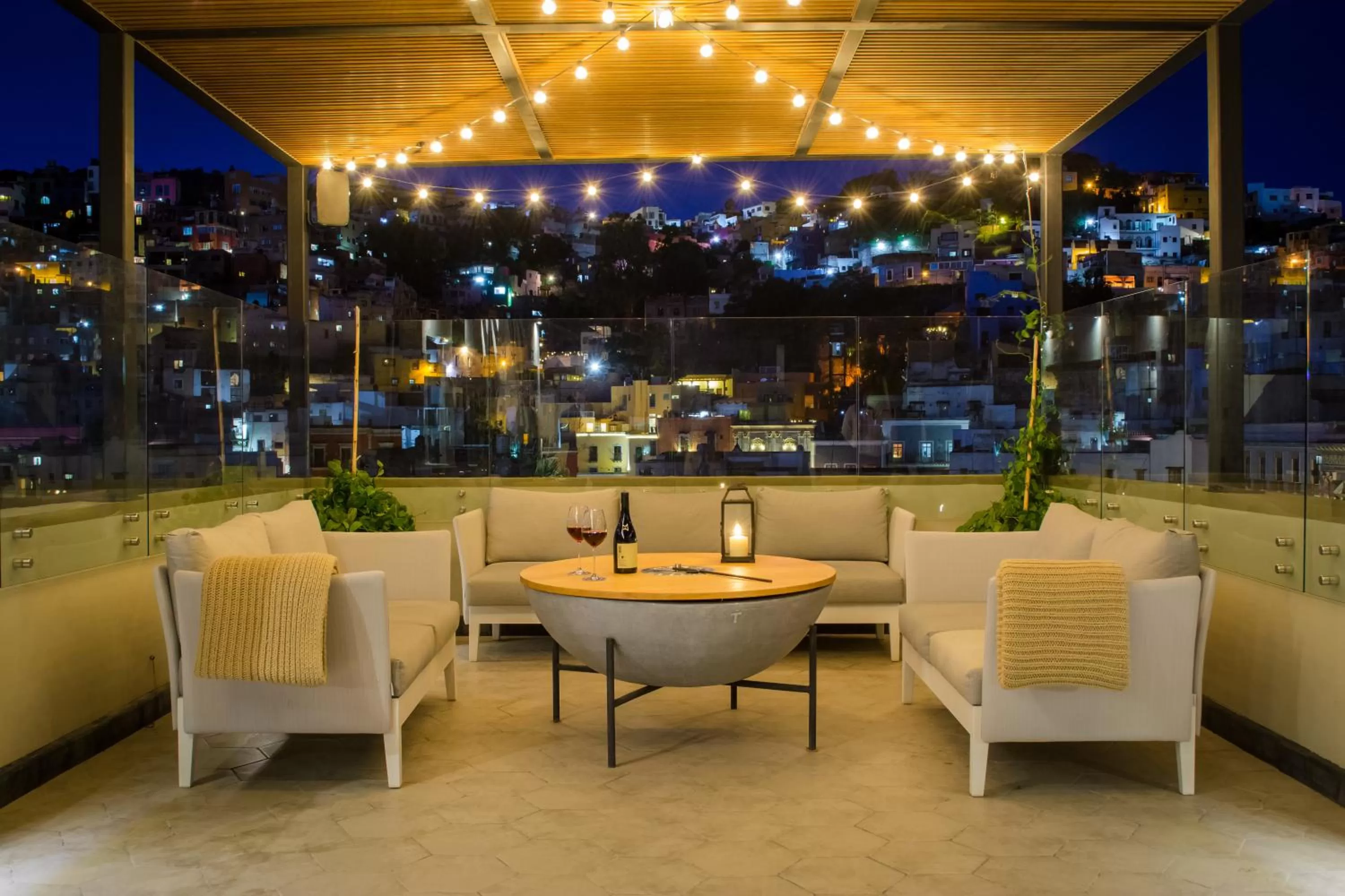 Balcony/Terrace in Antigua Trece Hotel Fusión & SPA