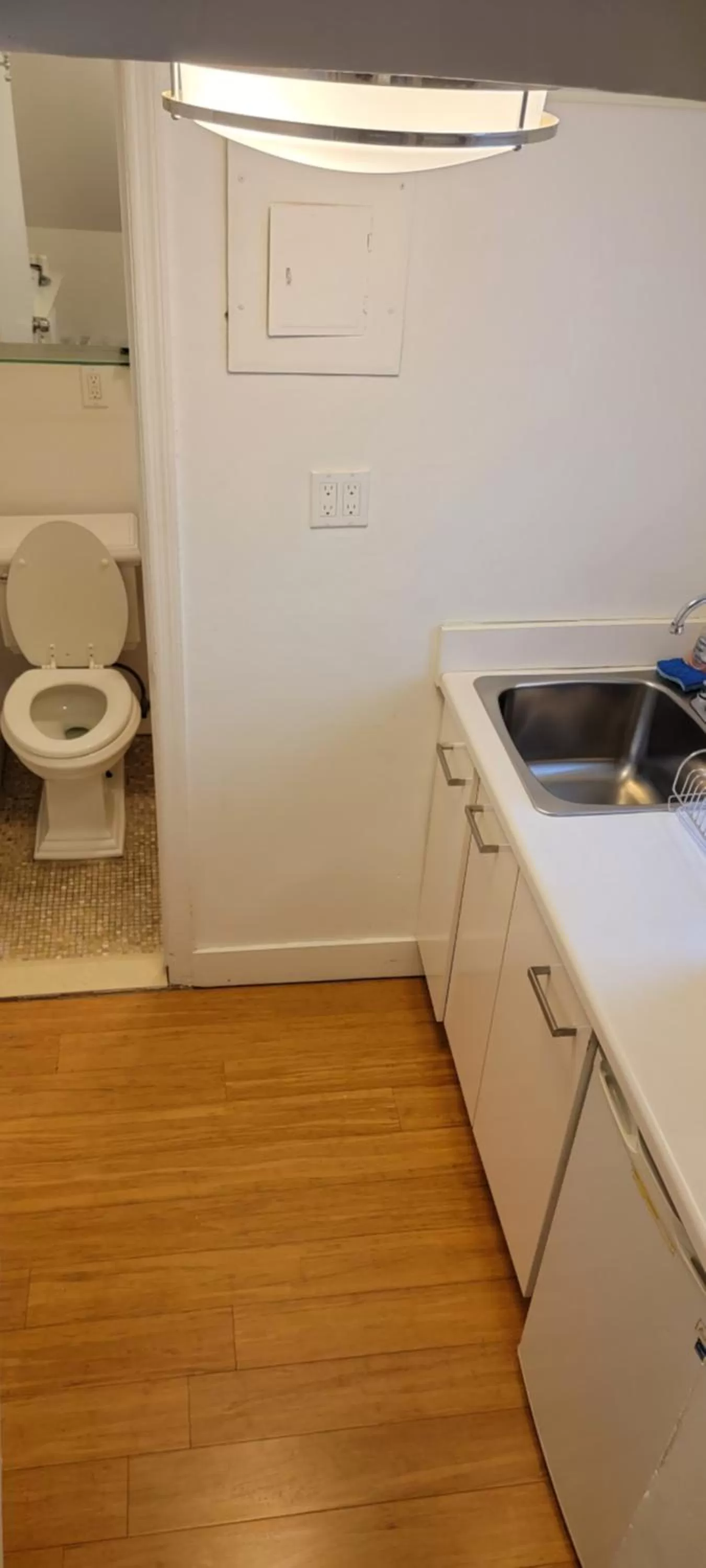 Kitchen or kitchenette in Incentra Village Hotel