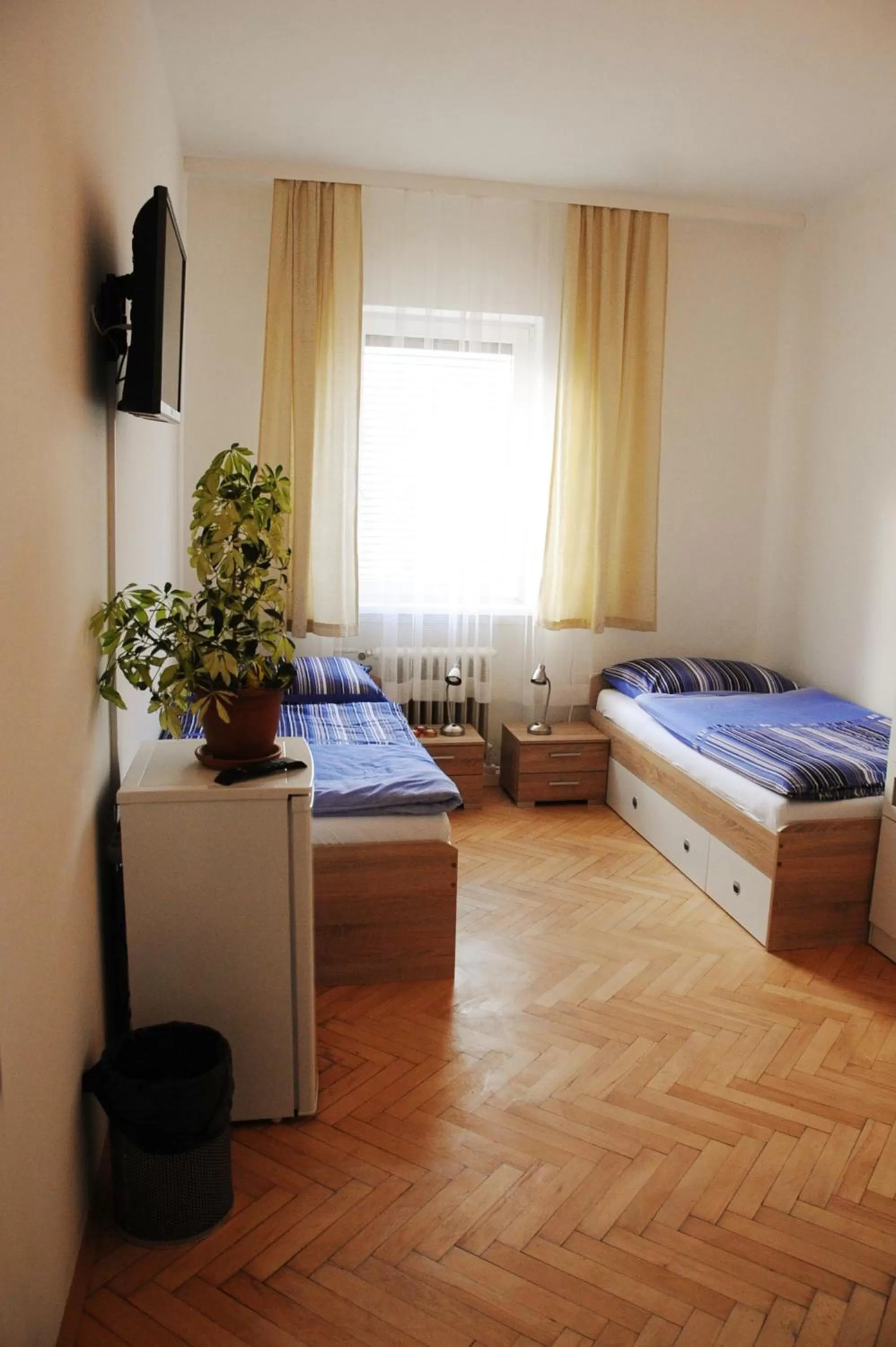 Bedroom, Bed in Montagehotel Bed & Steel