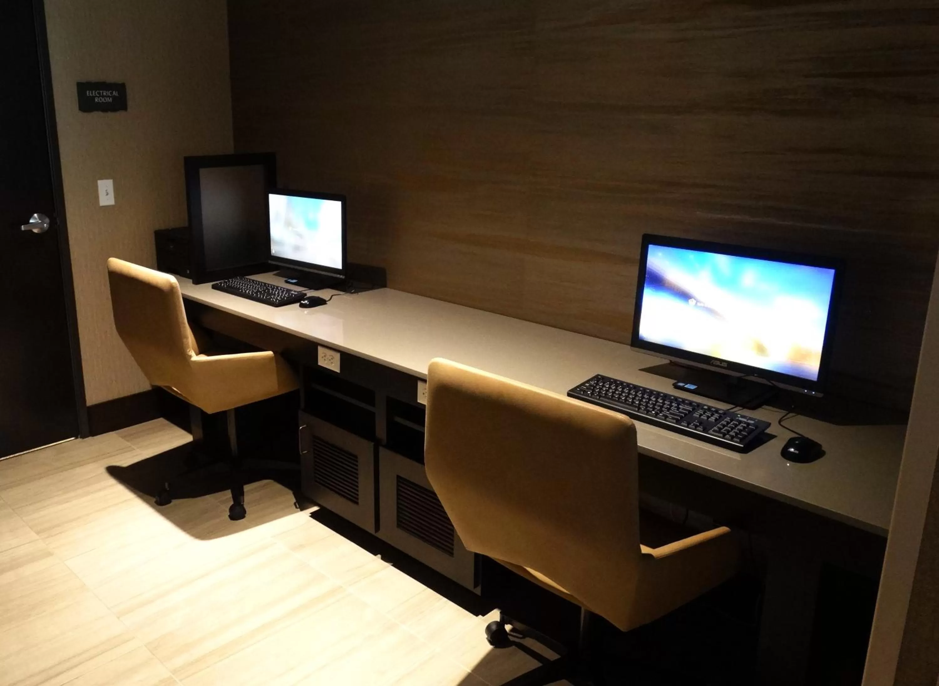 Business facilities in Riverhouse Lodge