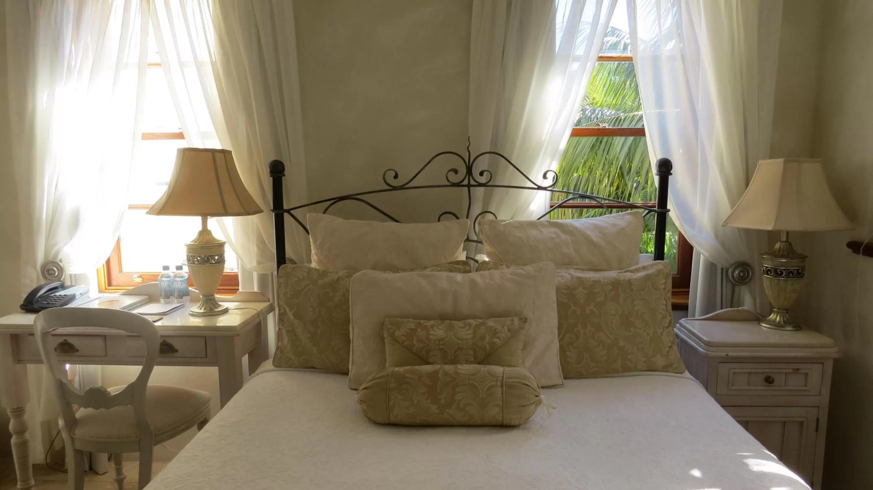 Bed, Seating Area in Victoria's At Wategos