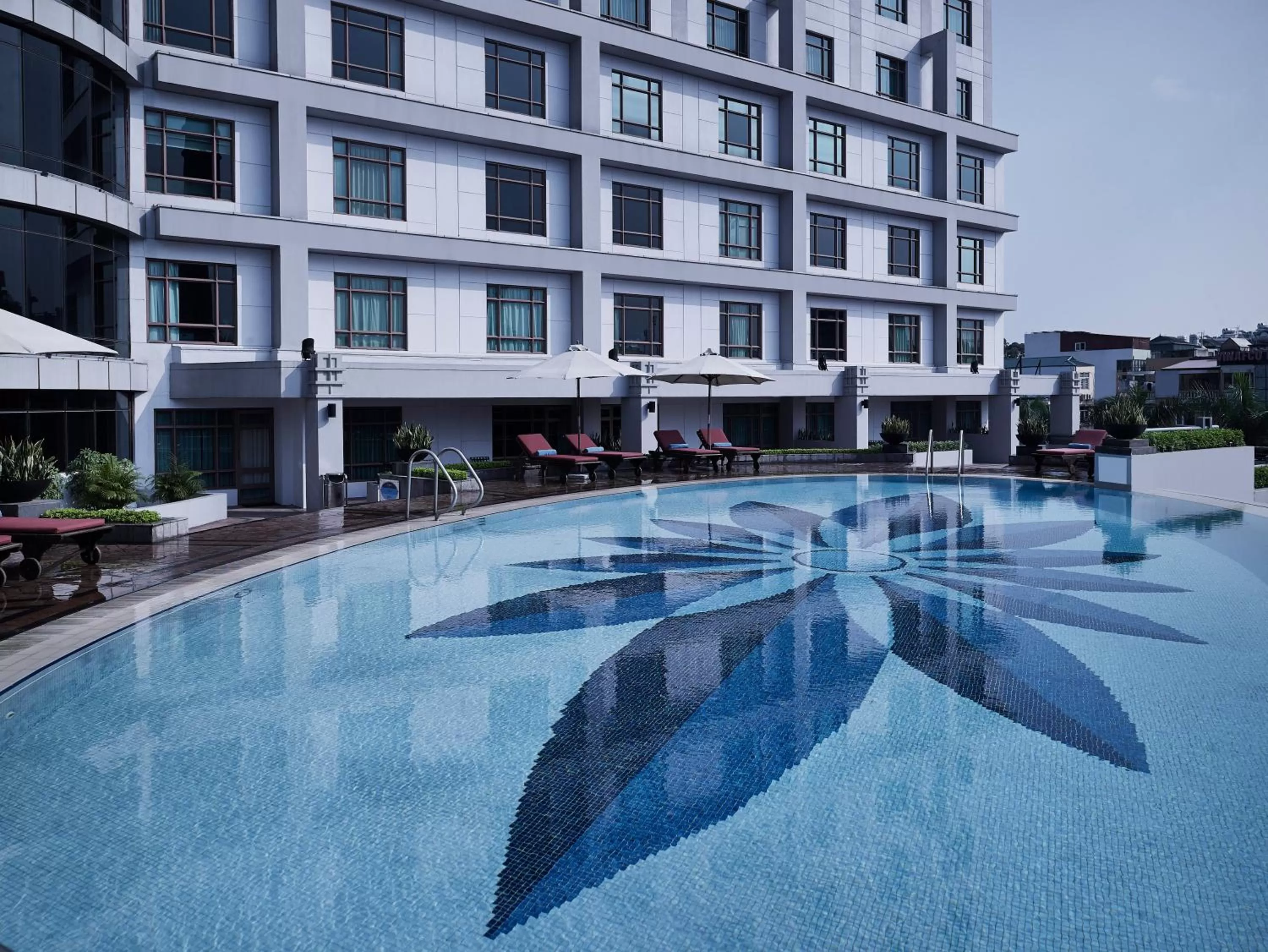 Swimming pool in Pullman Hanoi