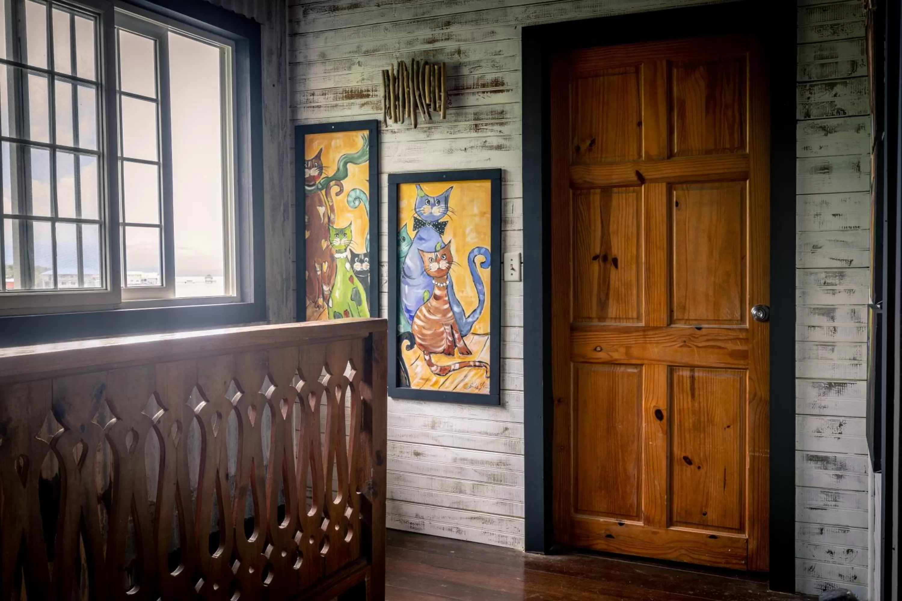 Facade/Entrance in Barrbra BnB Over The Sea