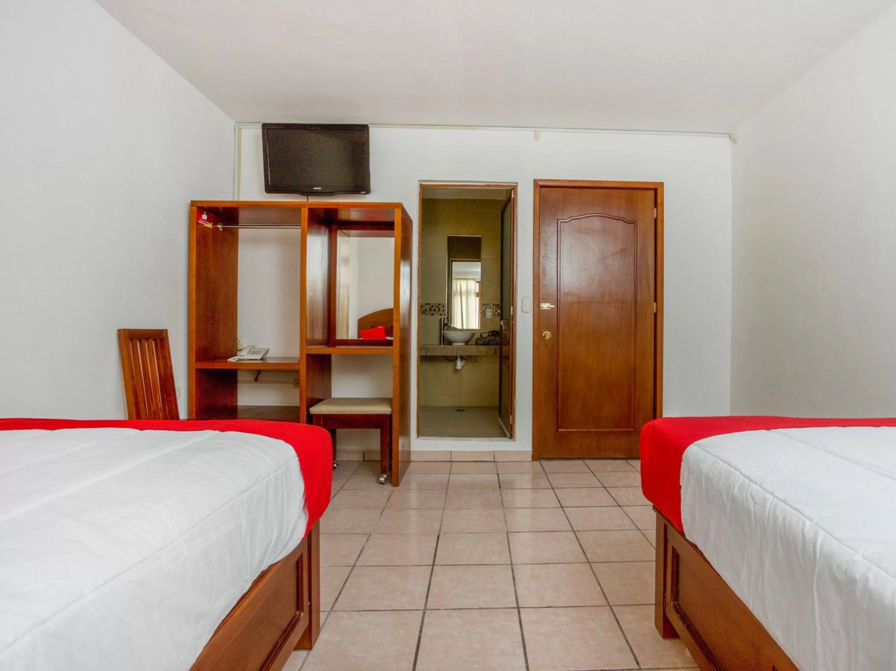 Bedroom in OYO Hotel Montes, Atlixco Puebla