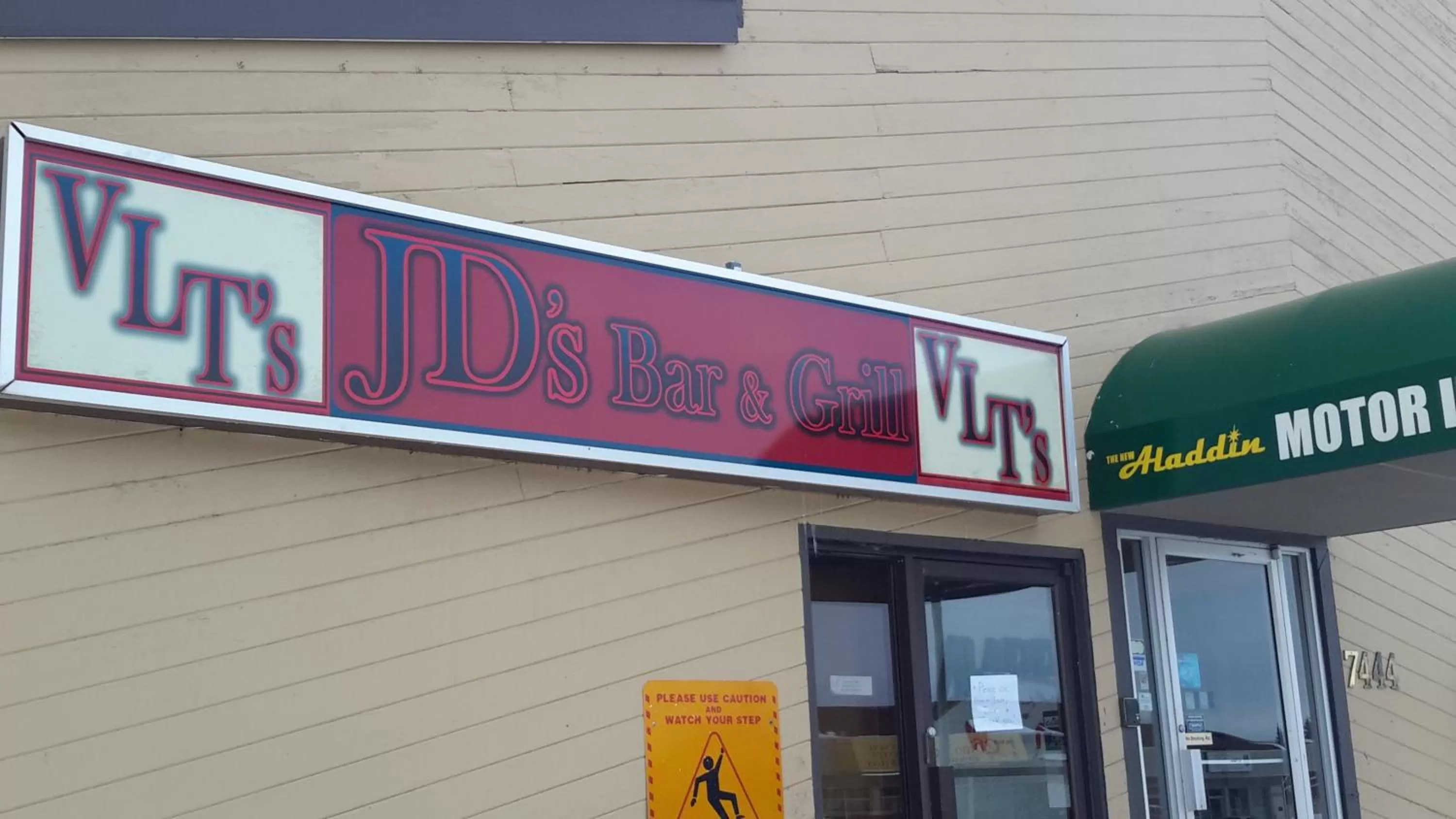 Restaurant/places to eat in Red Deer Inn & Suites