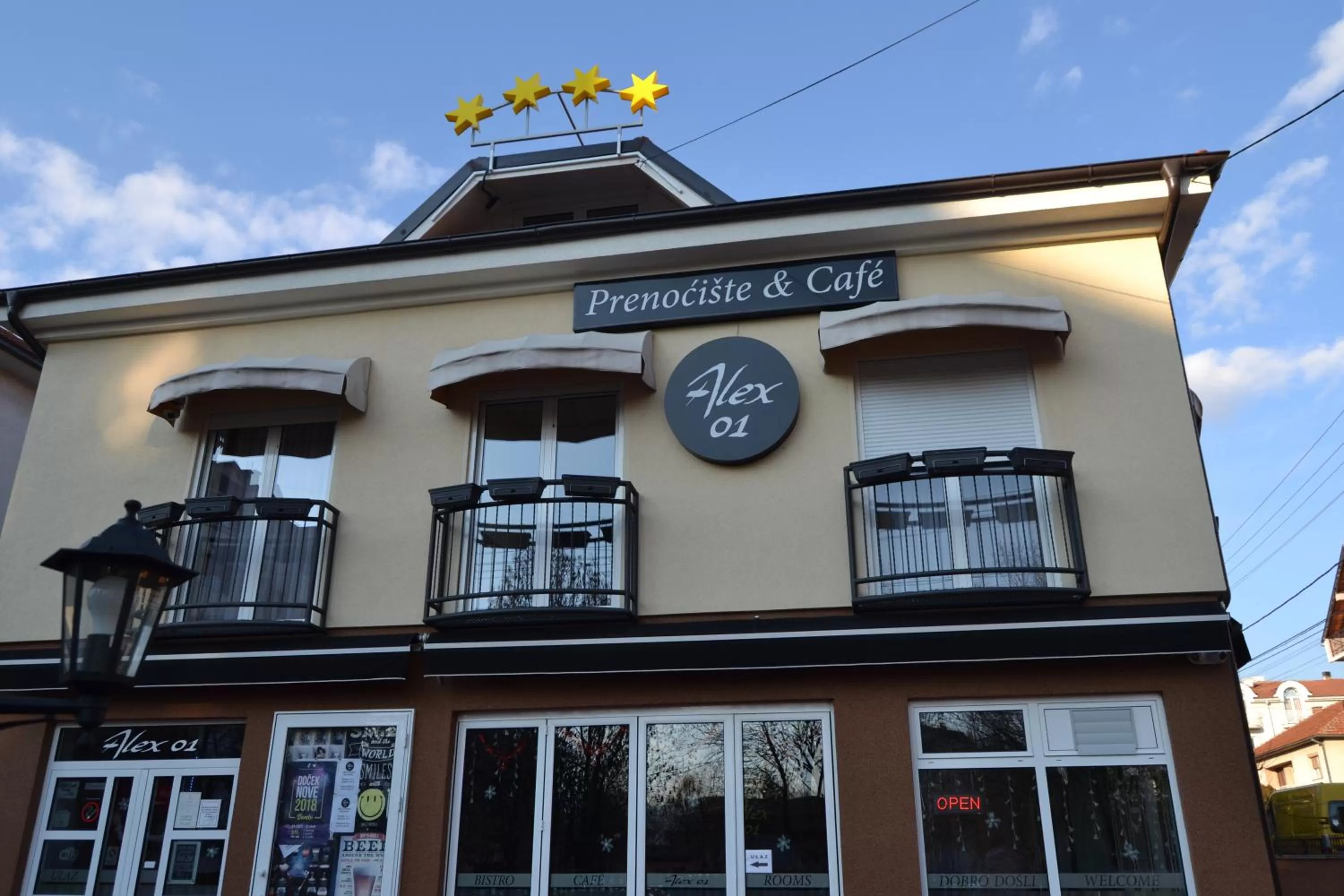 Property Building in B&B Alex