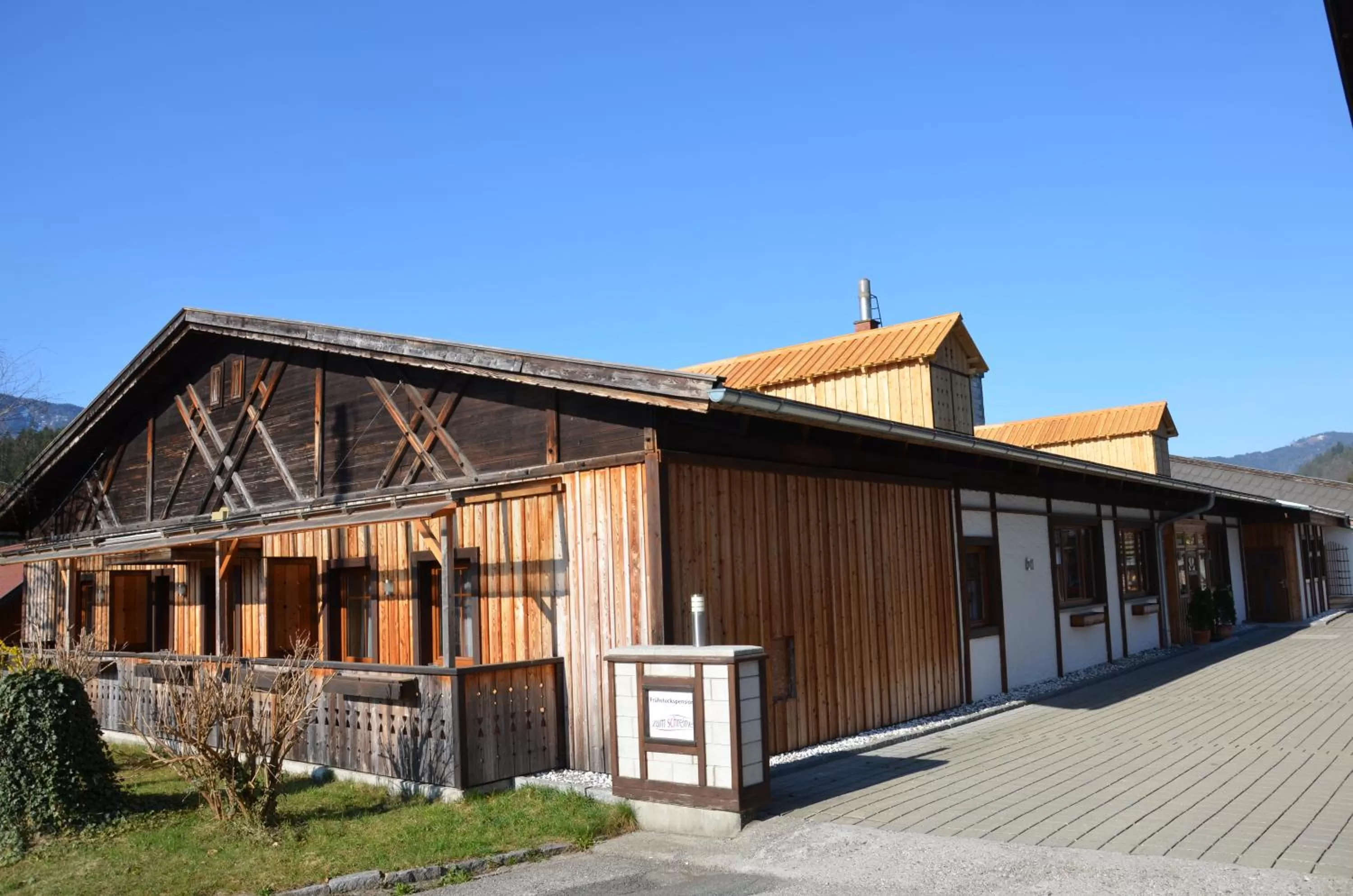 Property building in Pension zum Schreiner