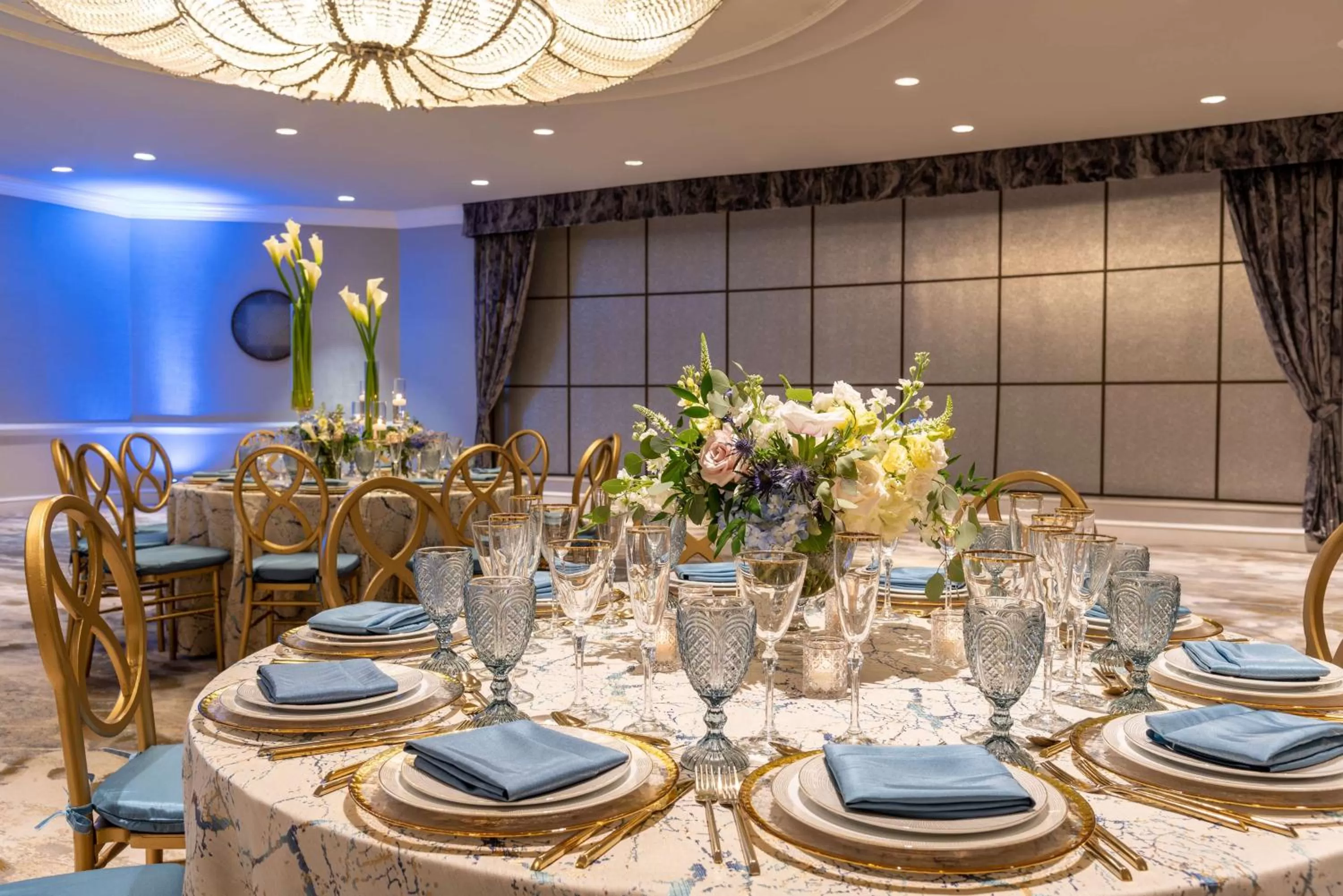 Meeting/conference room in Hilton Alexandria Mark Center