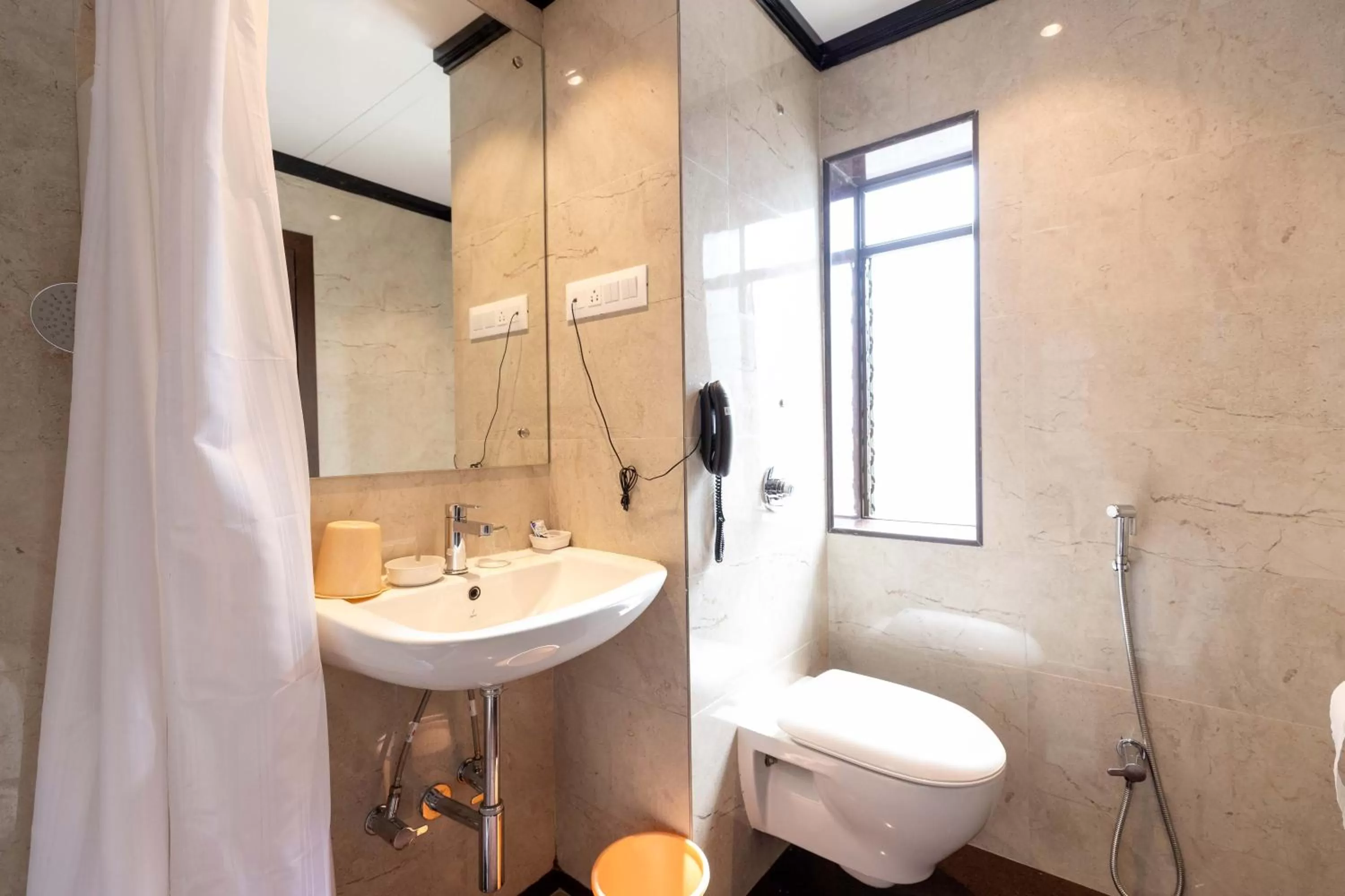 Bathroom in West End Hotel Opp Bombay Hospital