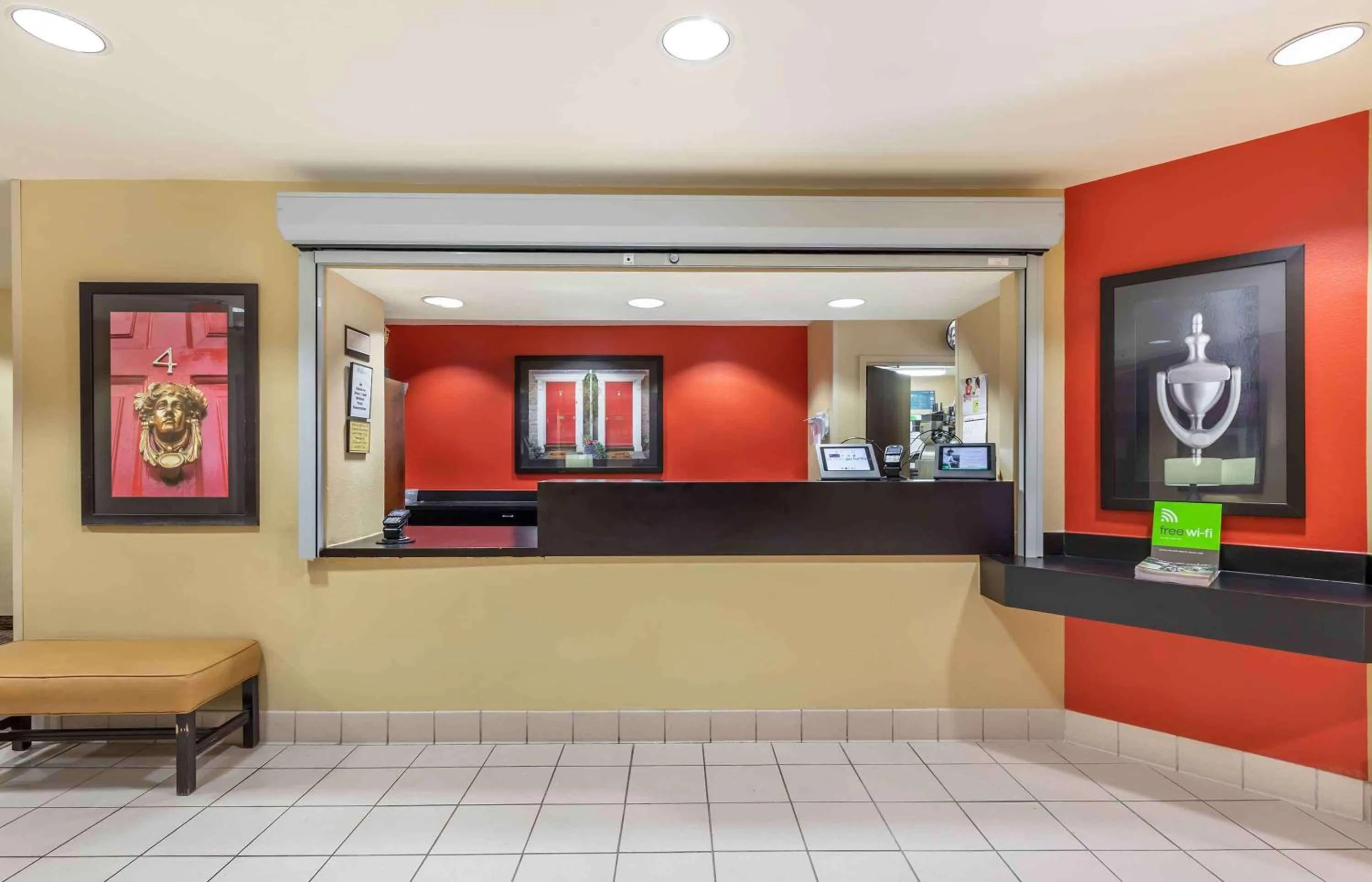 Lobby or reception in Extended Stay America Select Suites - Fayetteville - Springdale