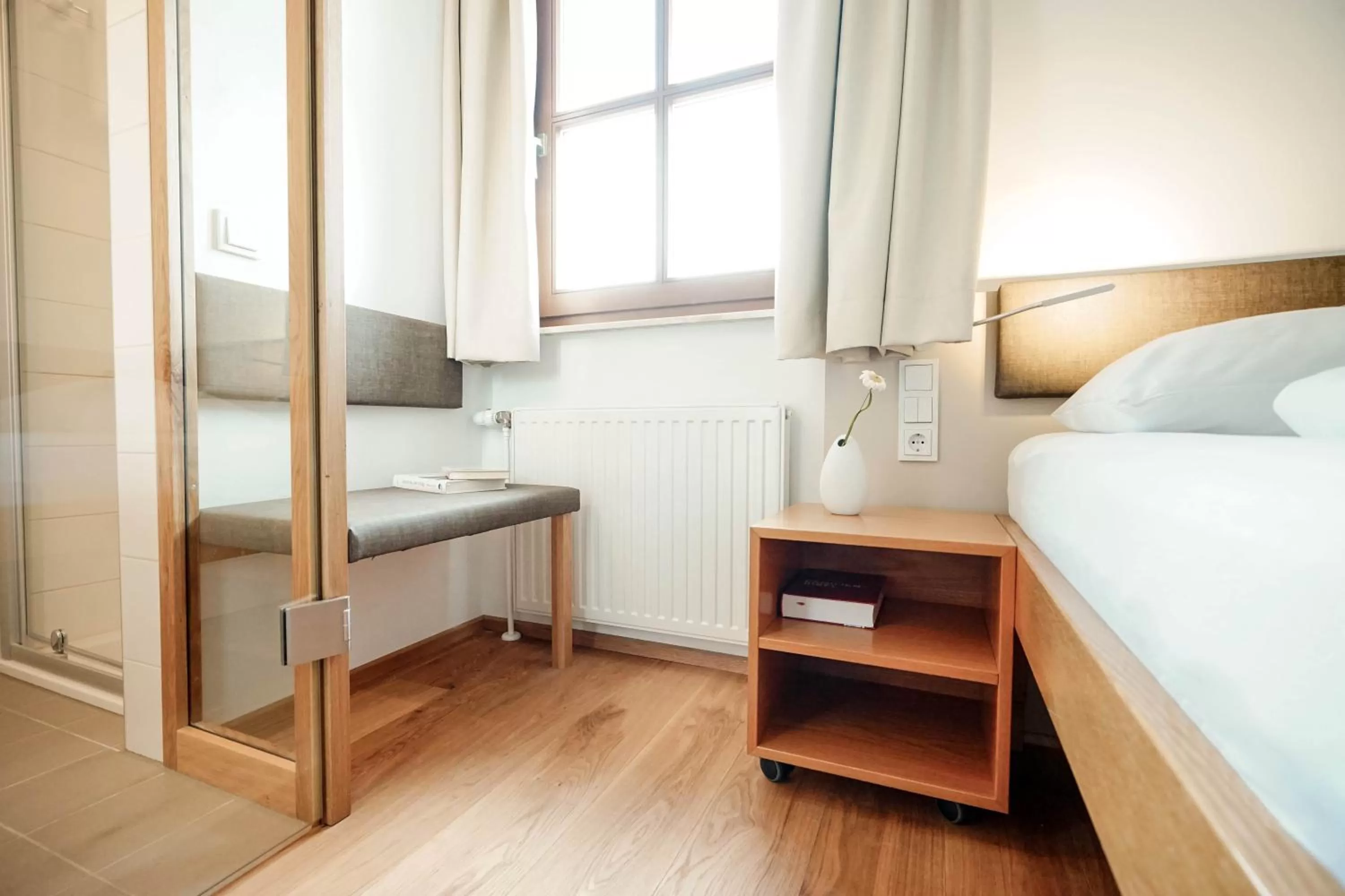 Bed in SPES Hotel & Seminare