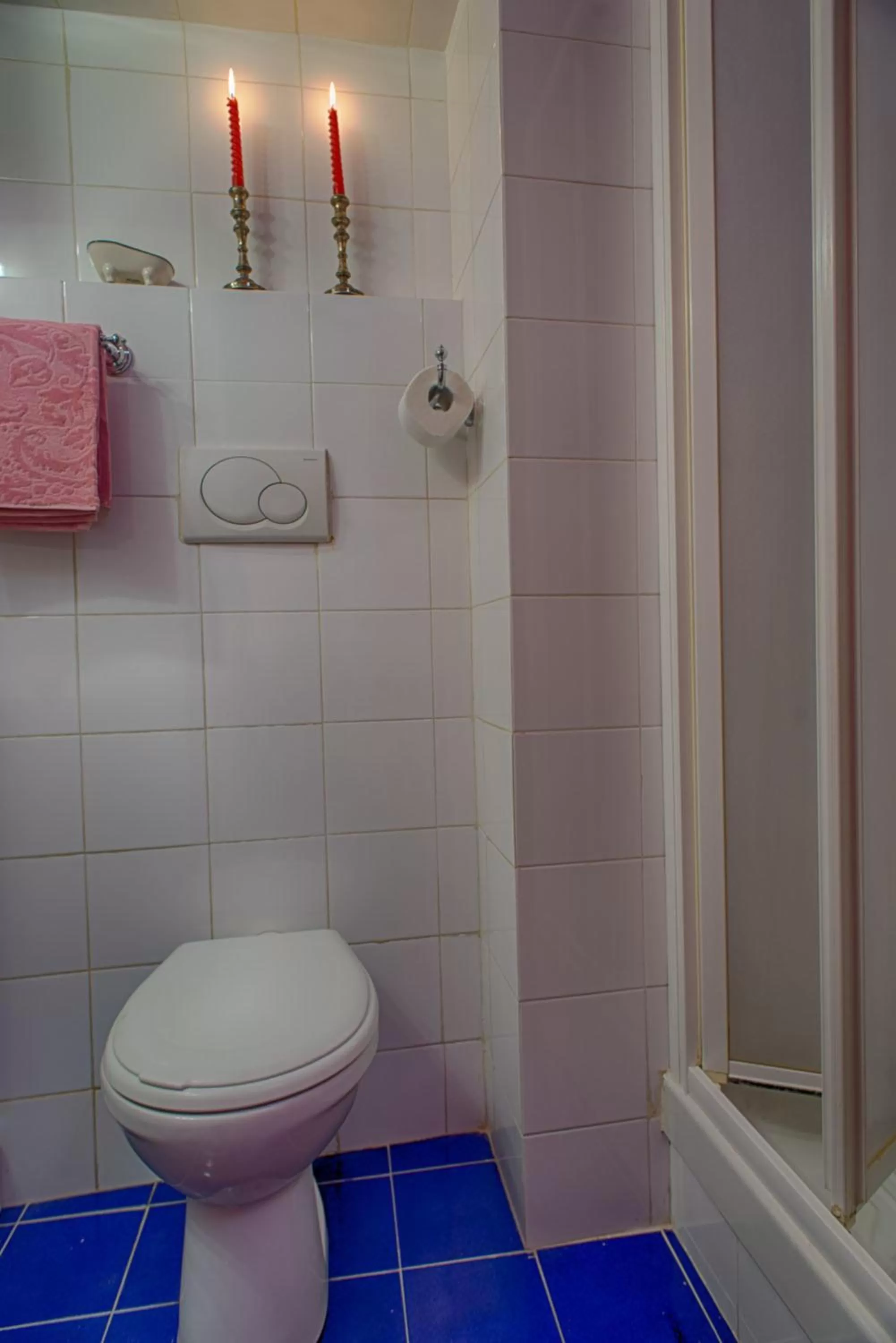 Bathroom in Guest House Biondi