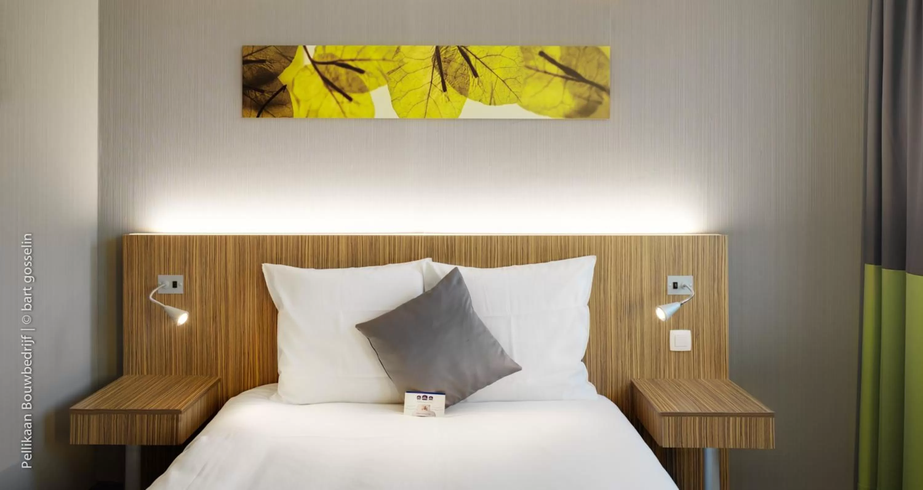 Bed in BEST WESTERN Hotel Brussels South