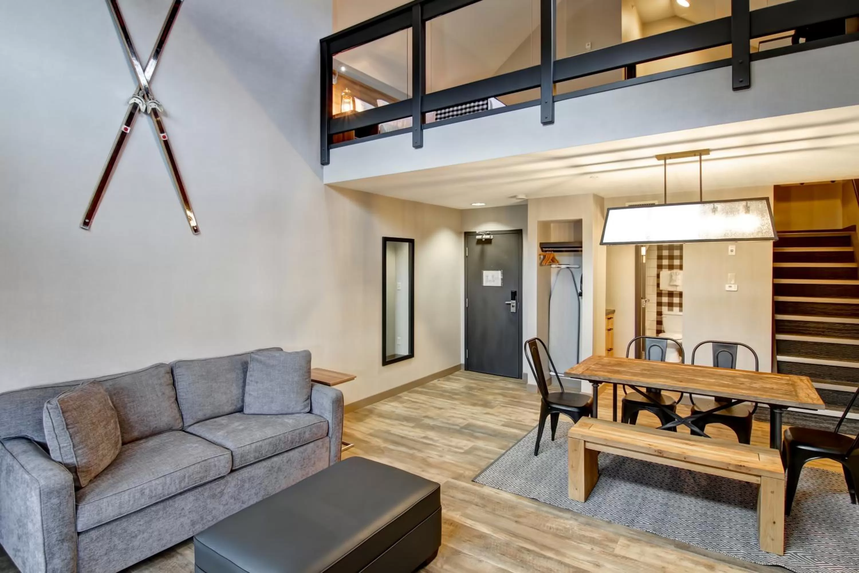 Living room in Canalta Lodge