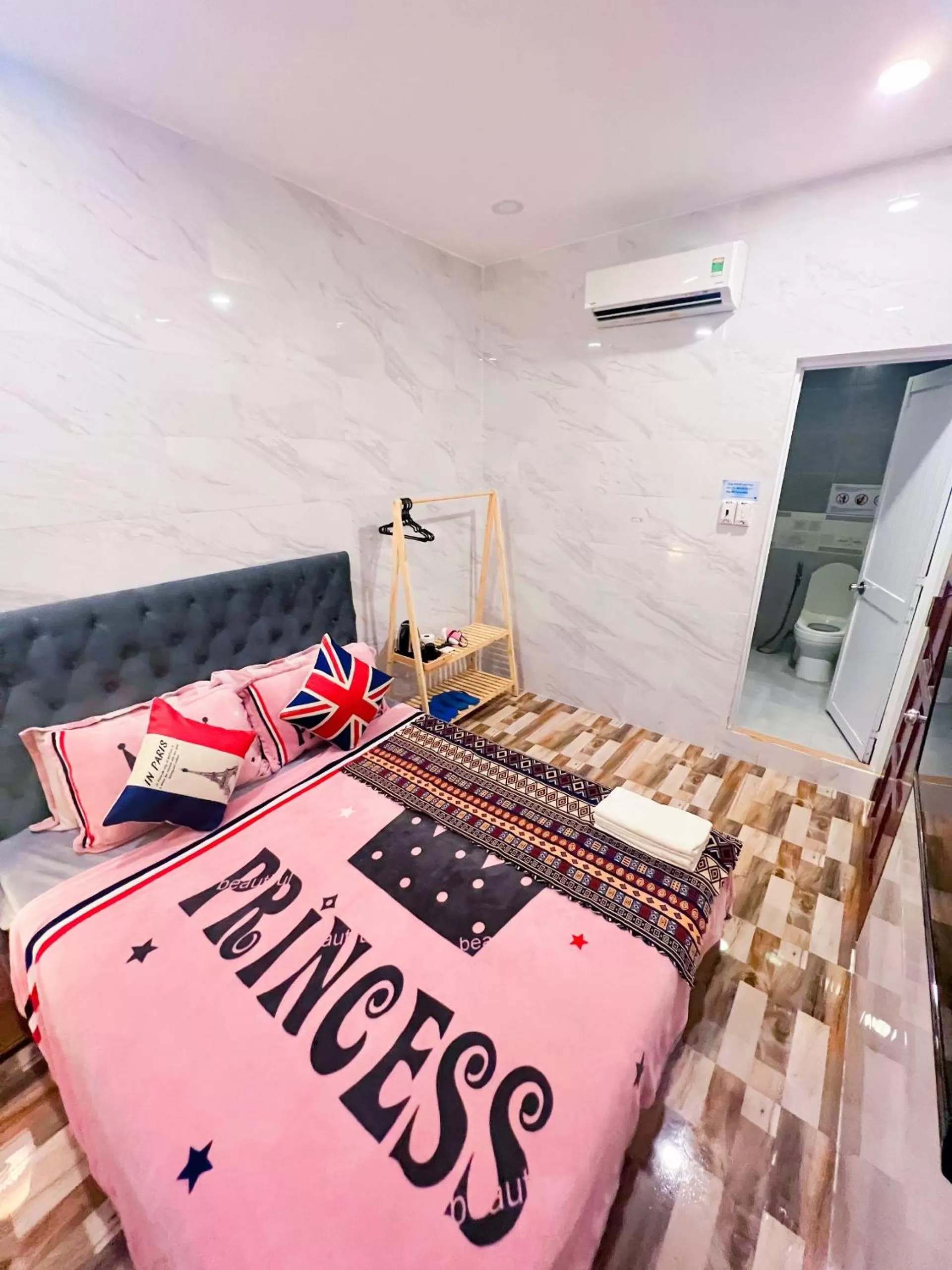 MIS HOSTEL Cần Thơ