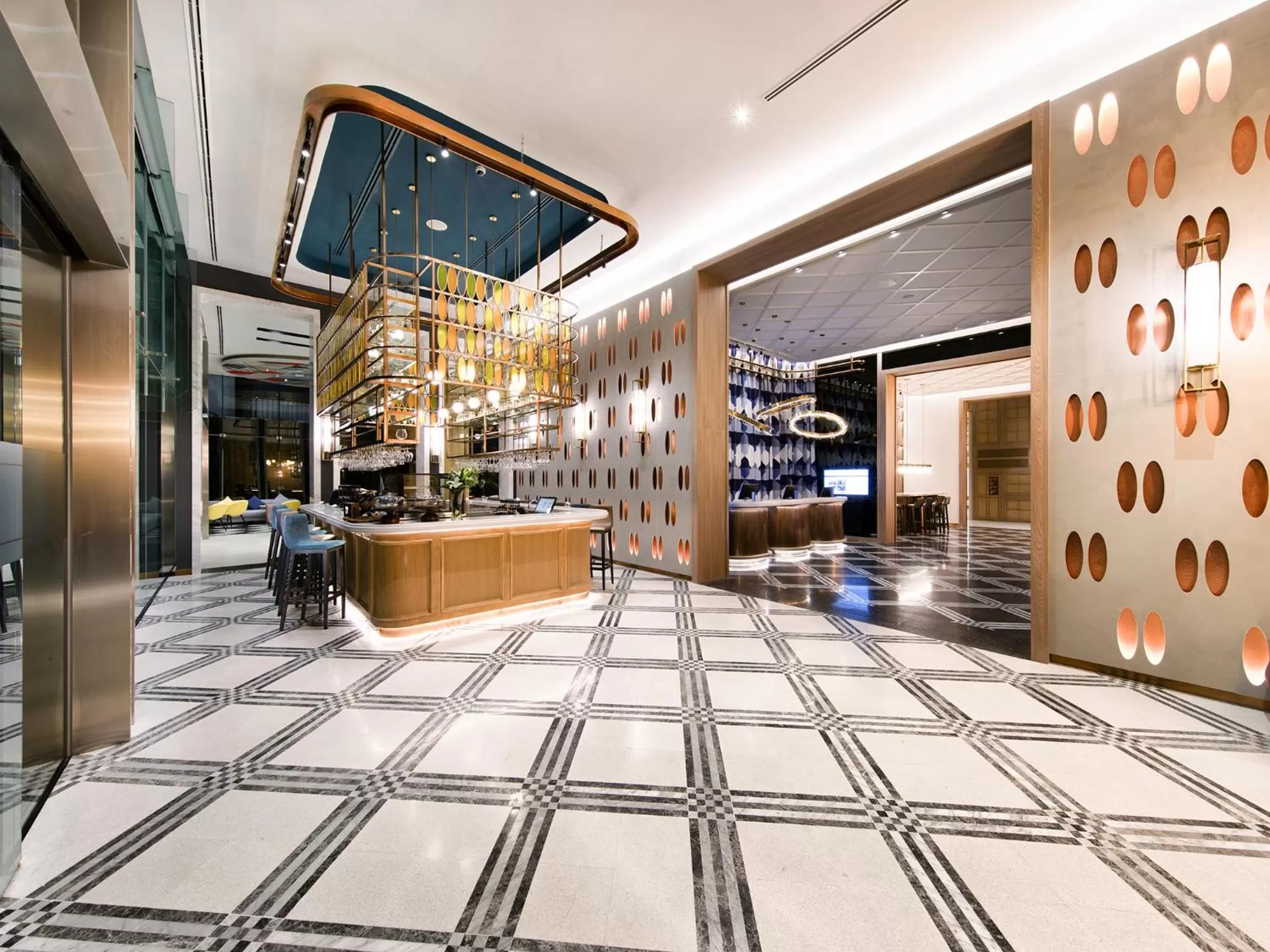 Lobby or reception in Mercure Bangkok Sukhumvit 24