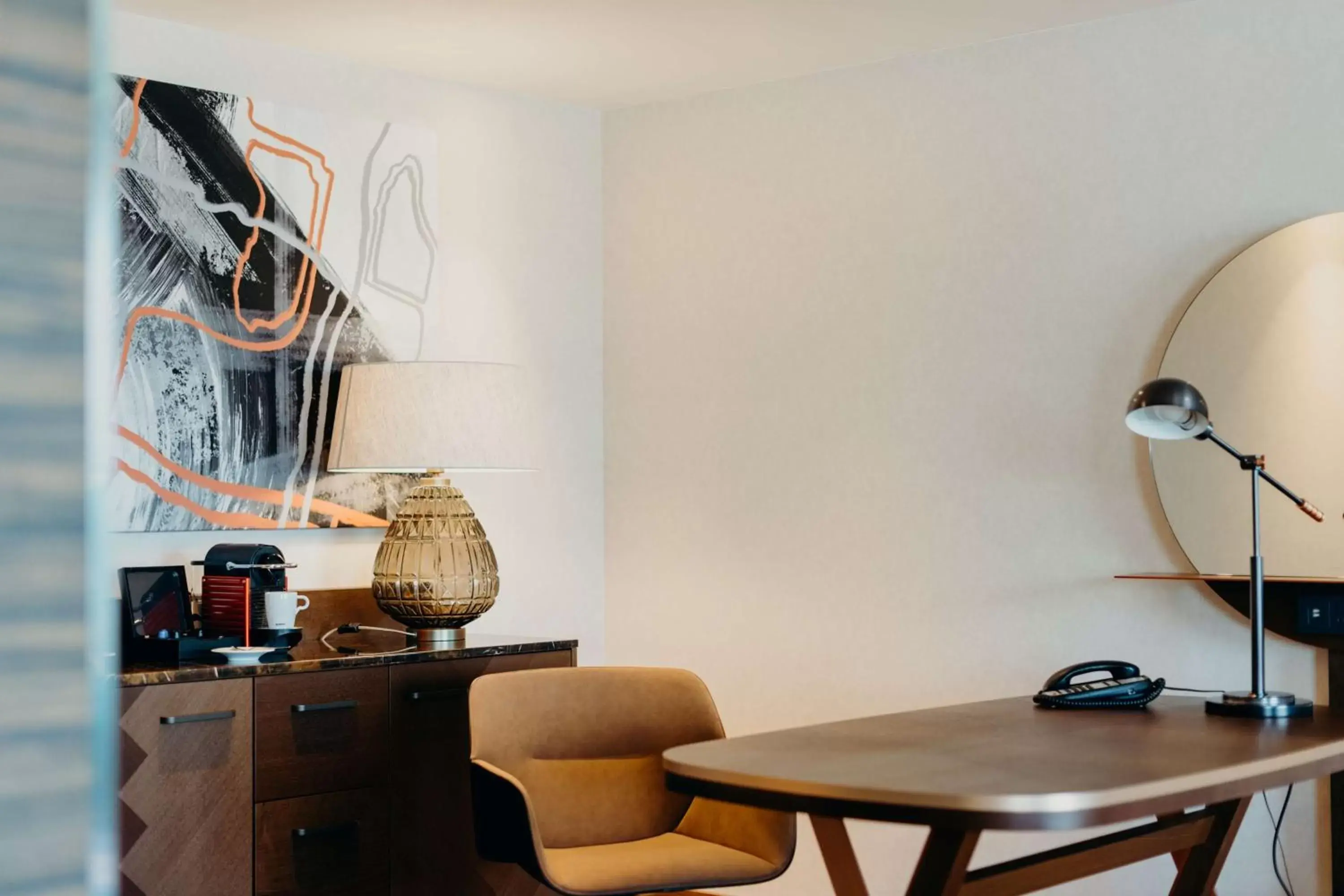 Penthouse King Suite in Hilton Frankfurt City Centre Penthouse King Suite in Hilton Frankfurt City Centre