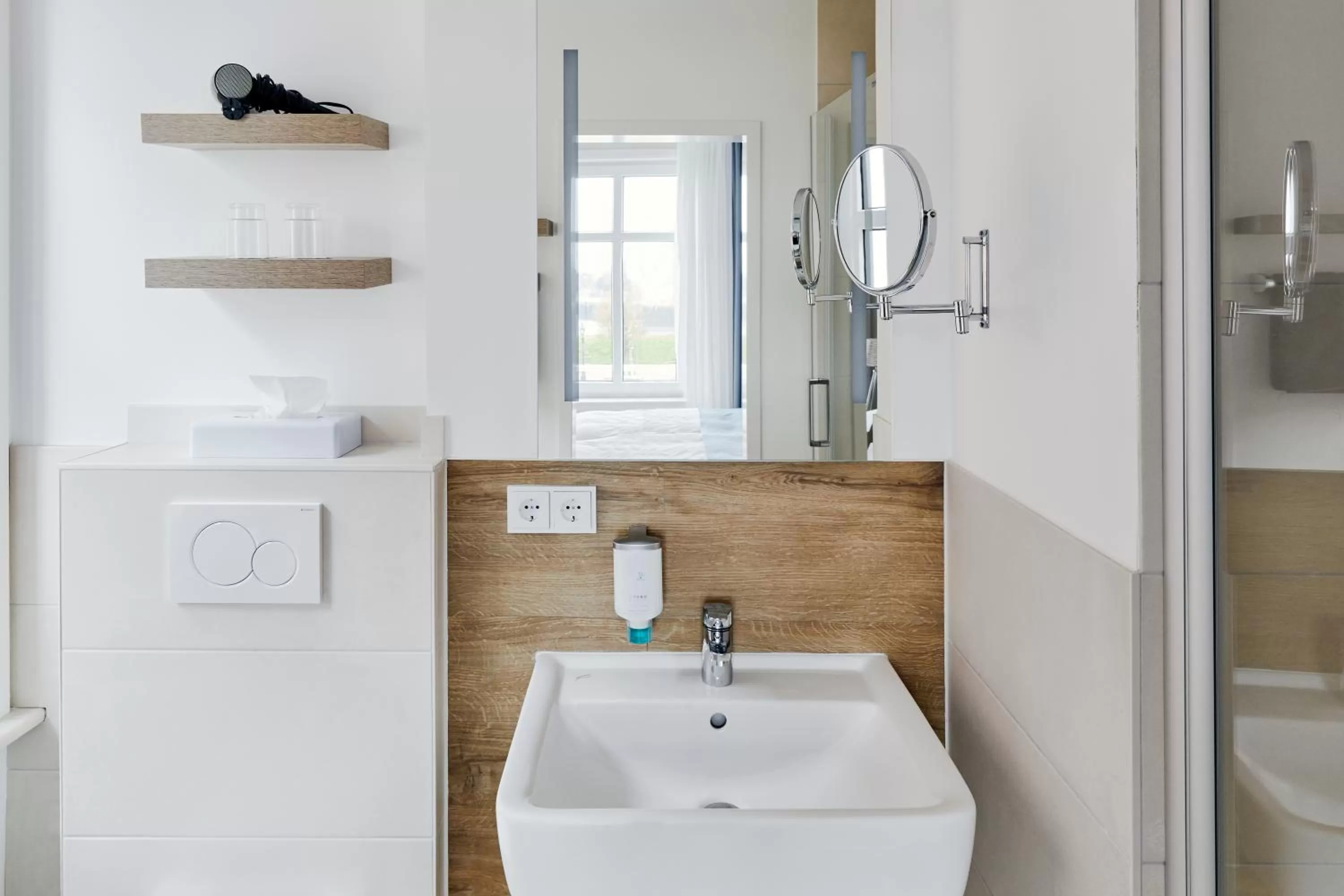 Bathroom in Duus Hotel garni