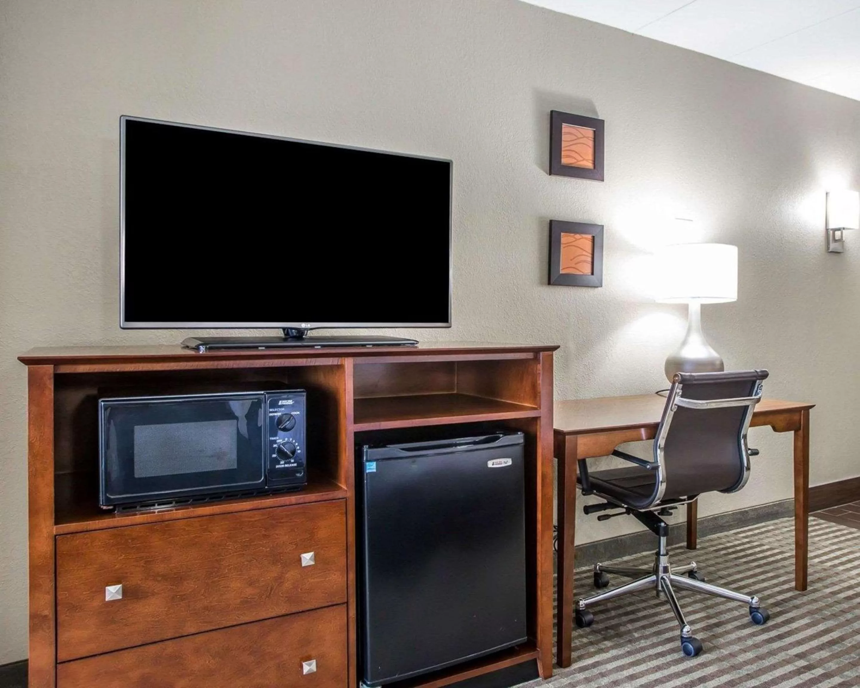 Photo of the whole room in Comfort Inn Hammond I-94