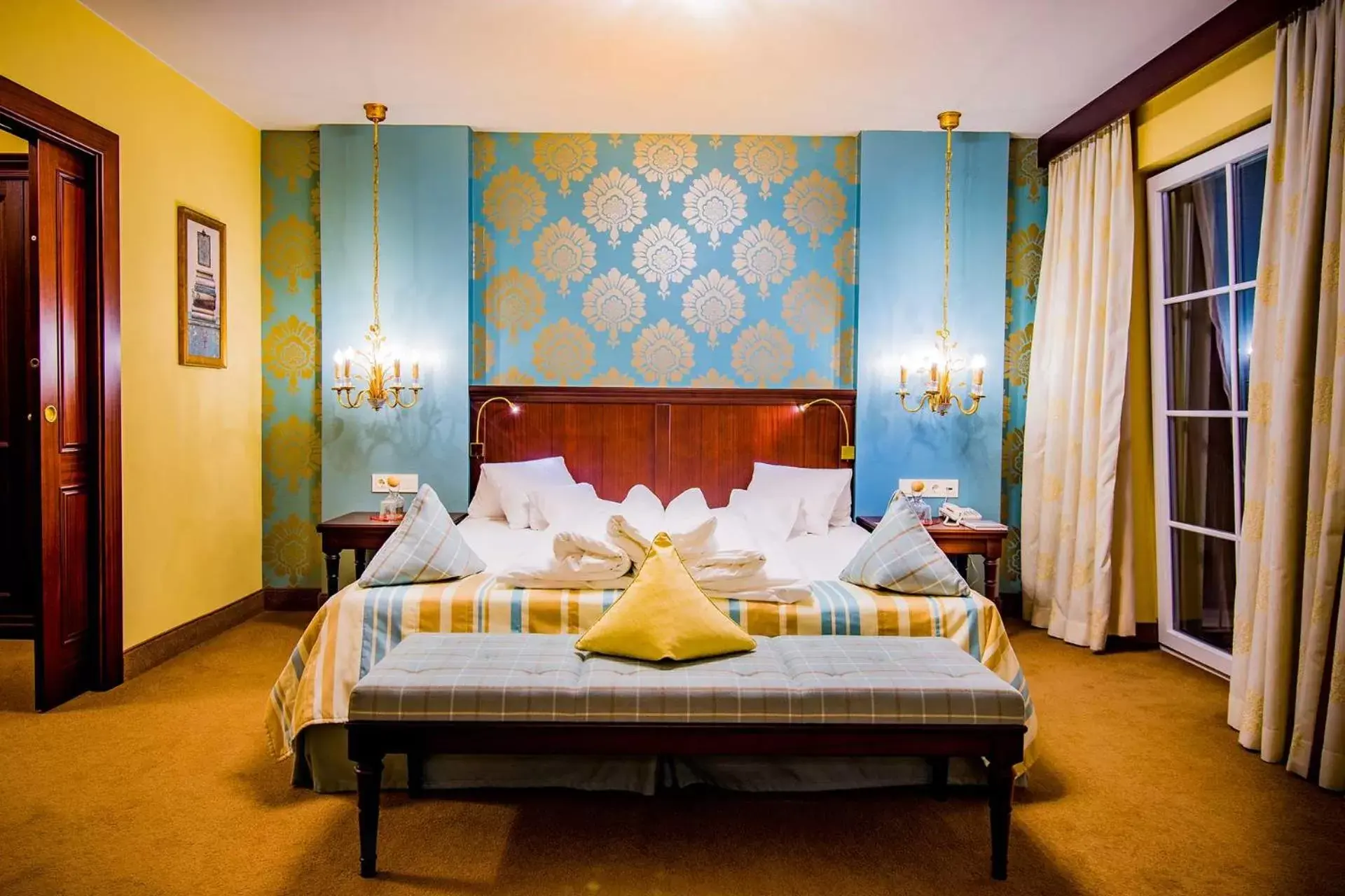 Royal Suite with Balcony and River and Mountain View in Grandhotel Lienz Business-Wellness & Gourmet Royal Suite with Balcony and River and Mountain View in Grandhotel Lienz Business-Wellness & Gourmet