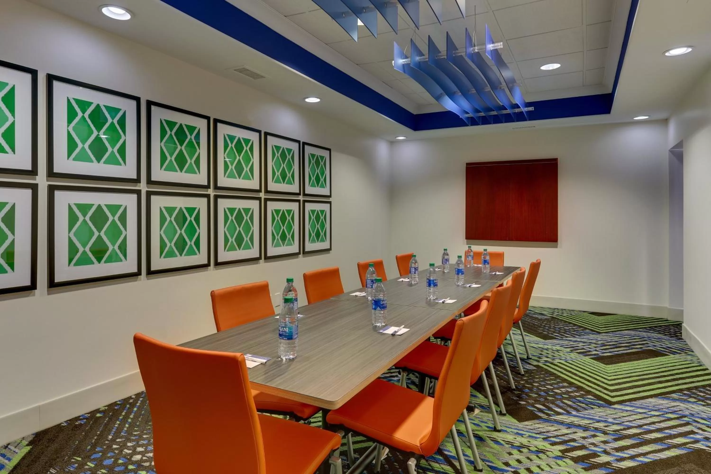 Meeting/conference room in Holiday Inn Express Hotel & Suites Dayton-Centerville by IHG