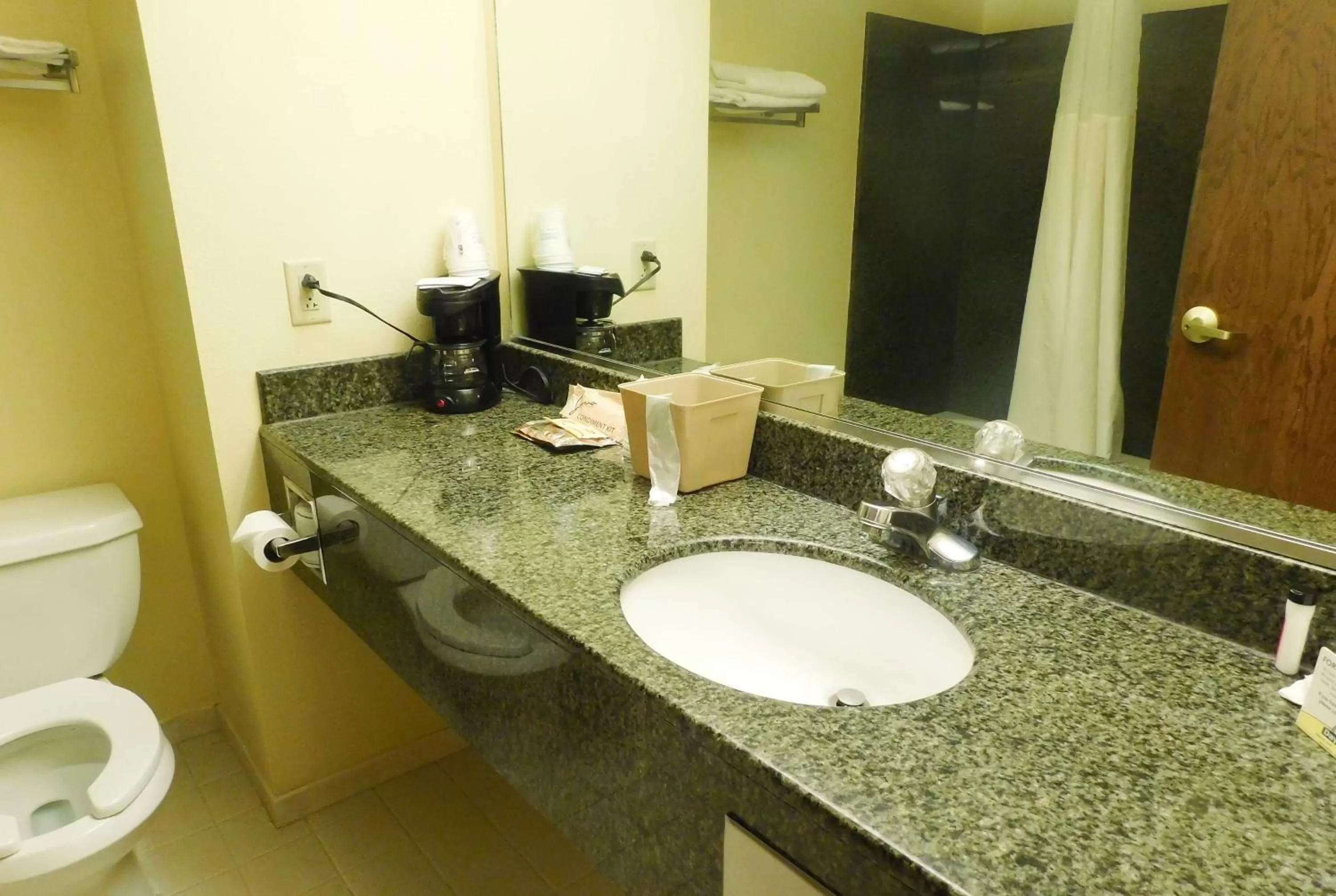 Bathroom in Days Inn & Suites by Wyndham Pocahontas