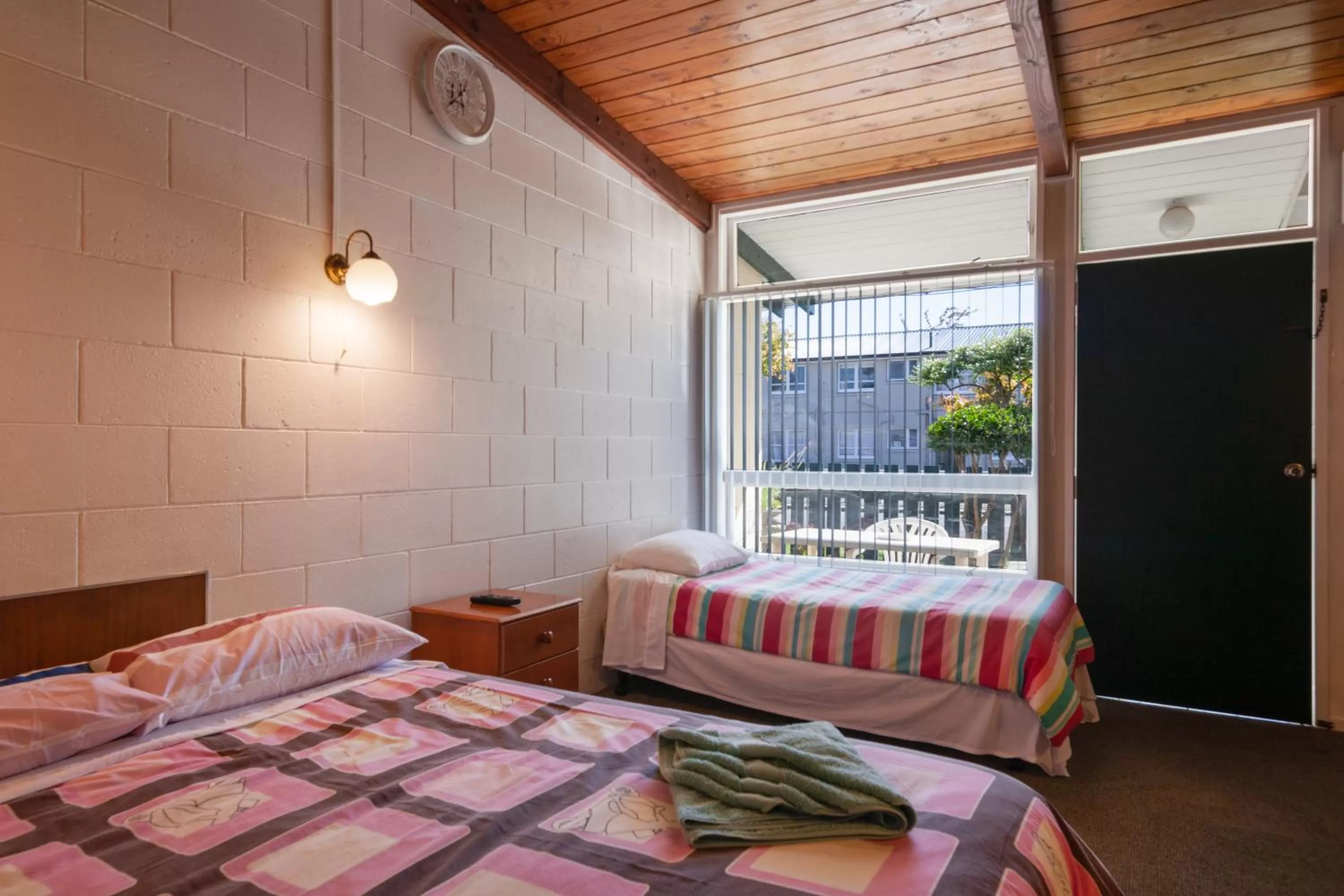 Bed in Aaryn Court Motel