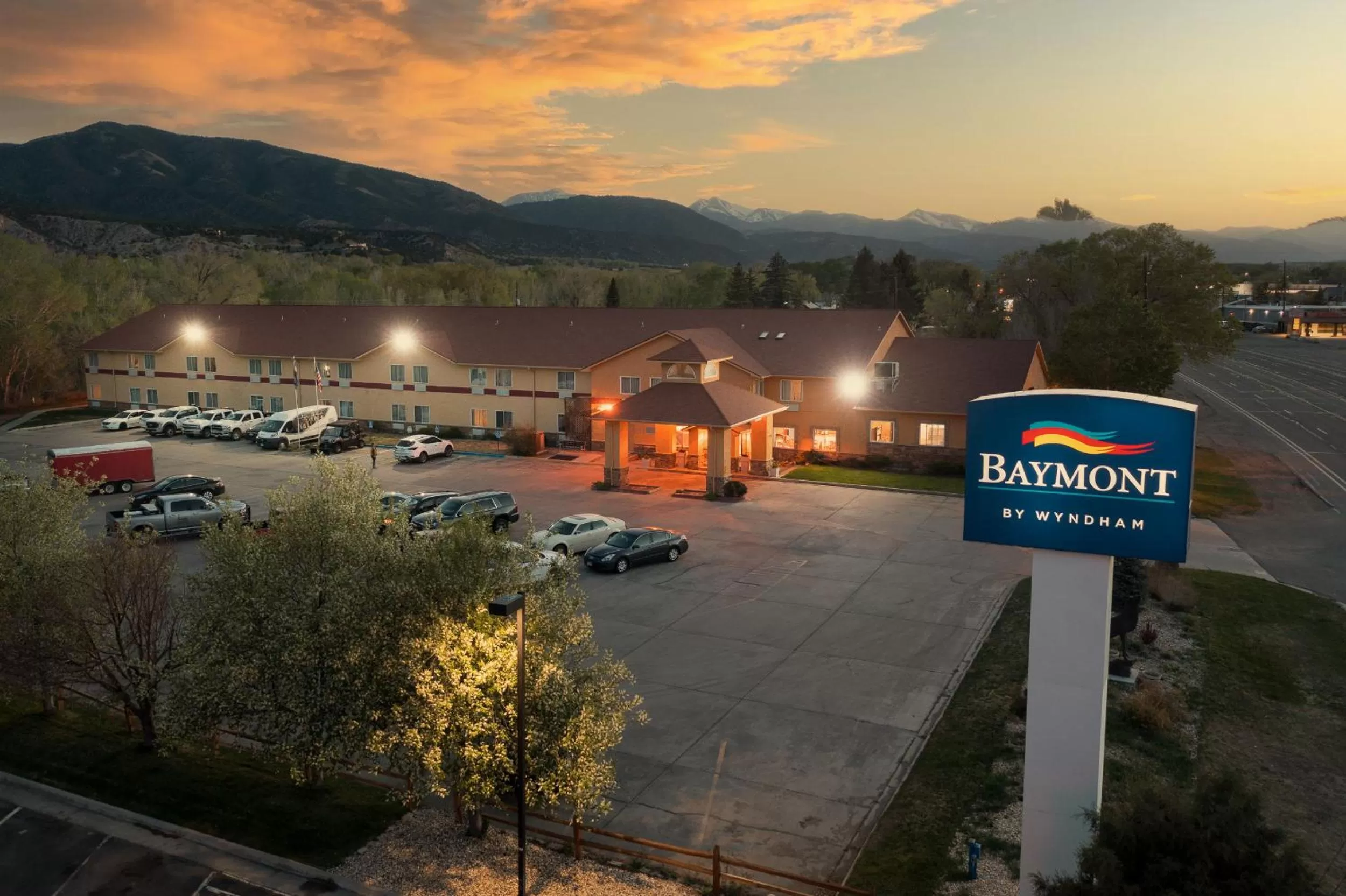 Logo/Certificate/Sign in Baymont by Wyndham Salida